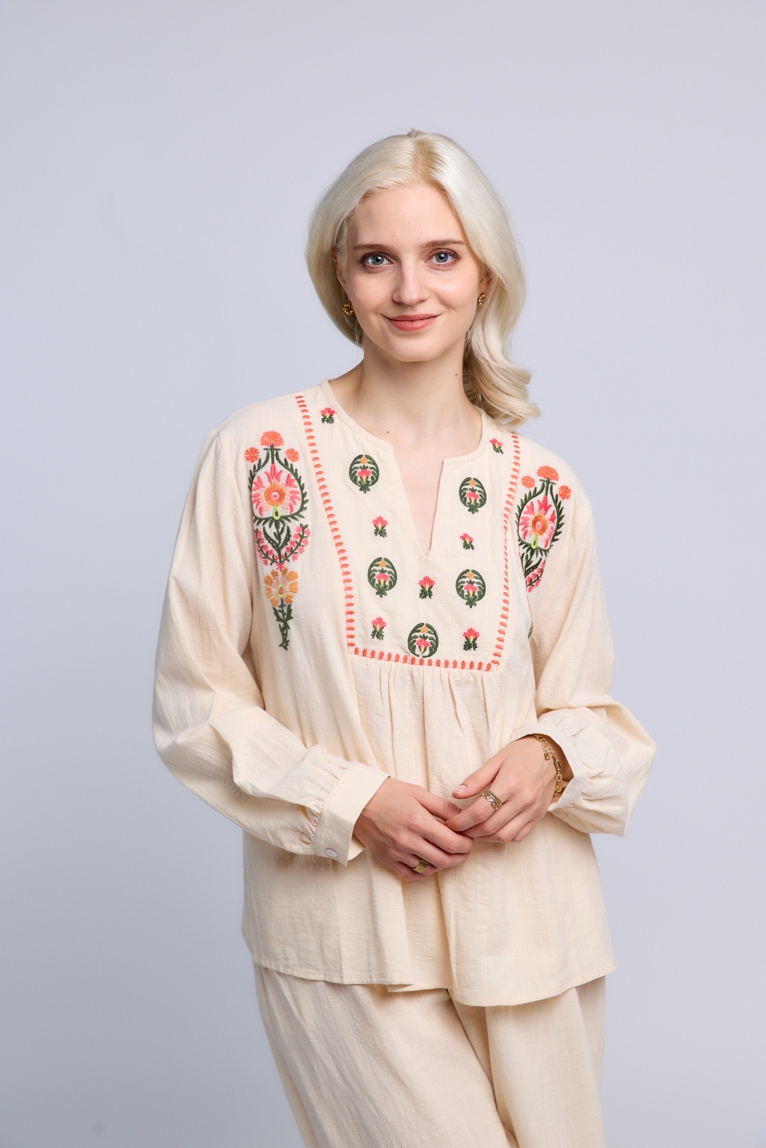 Wholesaler JS Millenium - Top united with embroidery