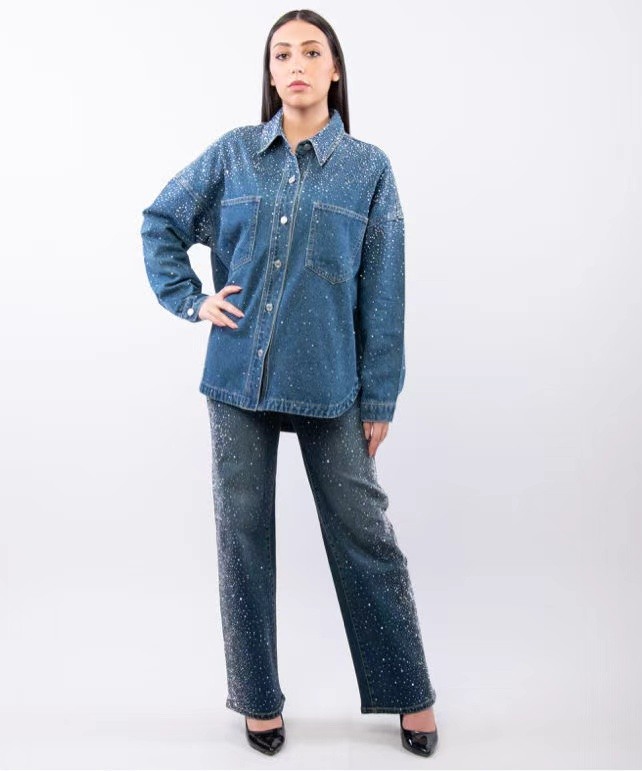 Wholesaler JULIA - Denim shirt with rhinestones