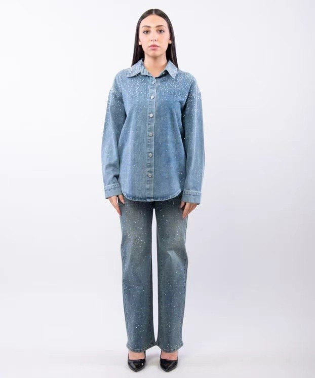 Wholesaler JULIA - Denim shirt with rhinestones