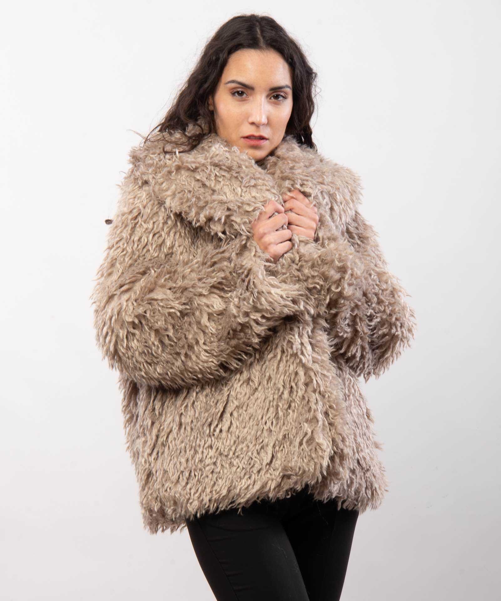 Wholesaler JULIA - Shaggy Faux Fur Oversized Coat