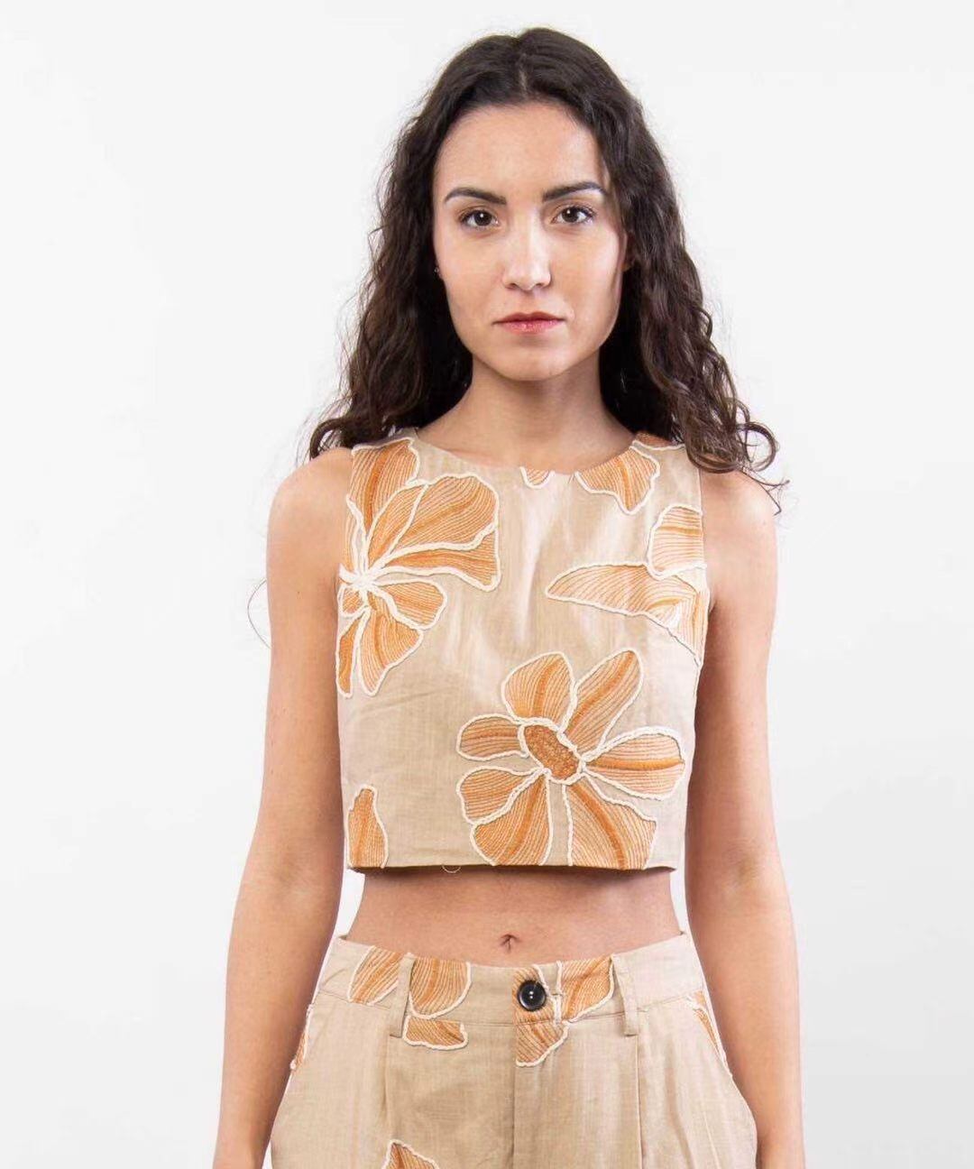 Wholesaler JULIA - Flora Linen Crop Top with Raised Embroidery