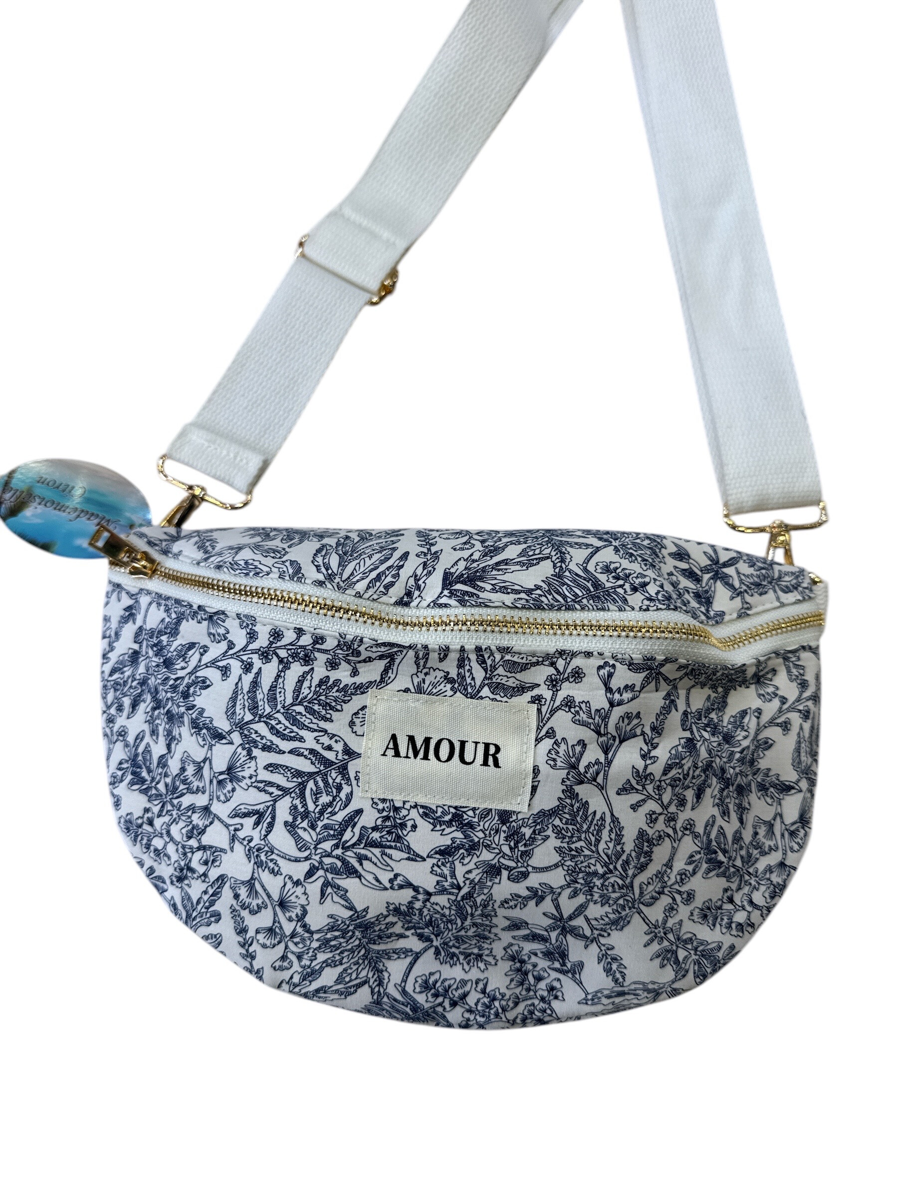 Wholesaler JULIET'S&CO - Banana bag in "love" fabric style canvas