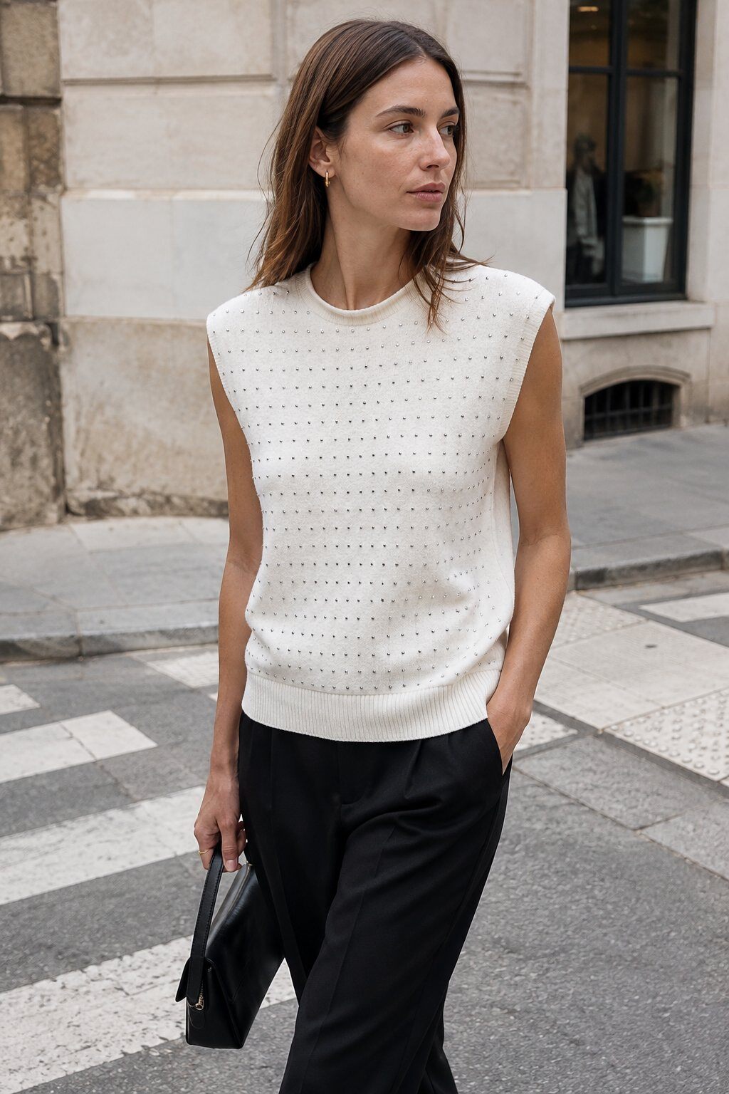 Wholesaler Justine&co Italy - Off-White Sleeveless Sweater with Sparkling Rhinestone Dots