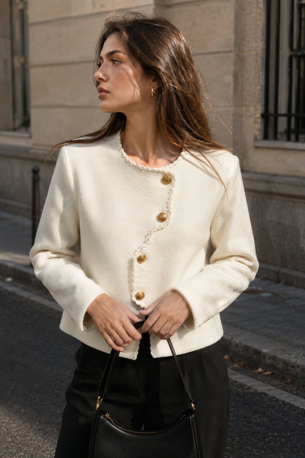 Wholesaler Justine&co Italy - Women's short knit jacket with asymmetrical closure and gold buttons