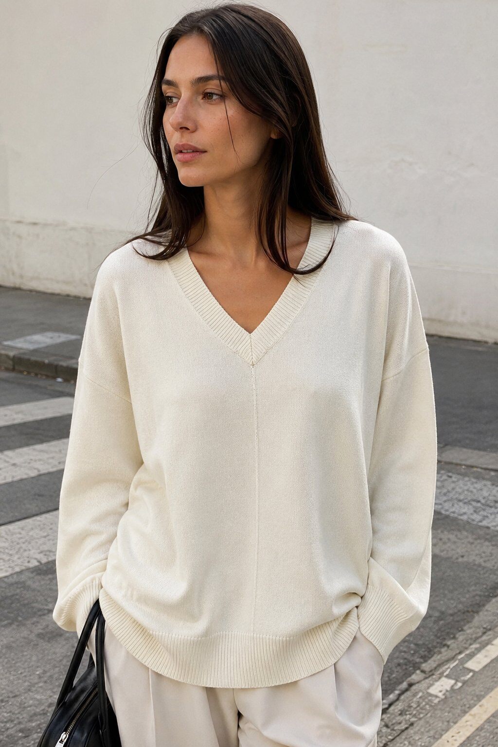 Wholesaler Justine&co Italy - Ivory Maxi Sweater with V-Neck
