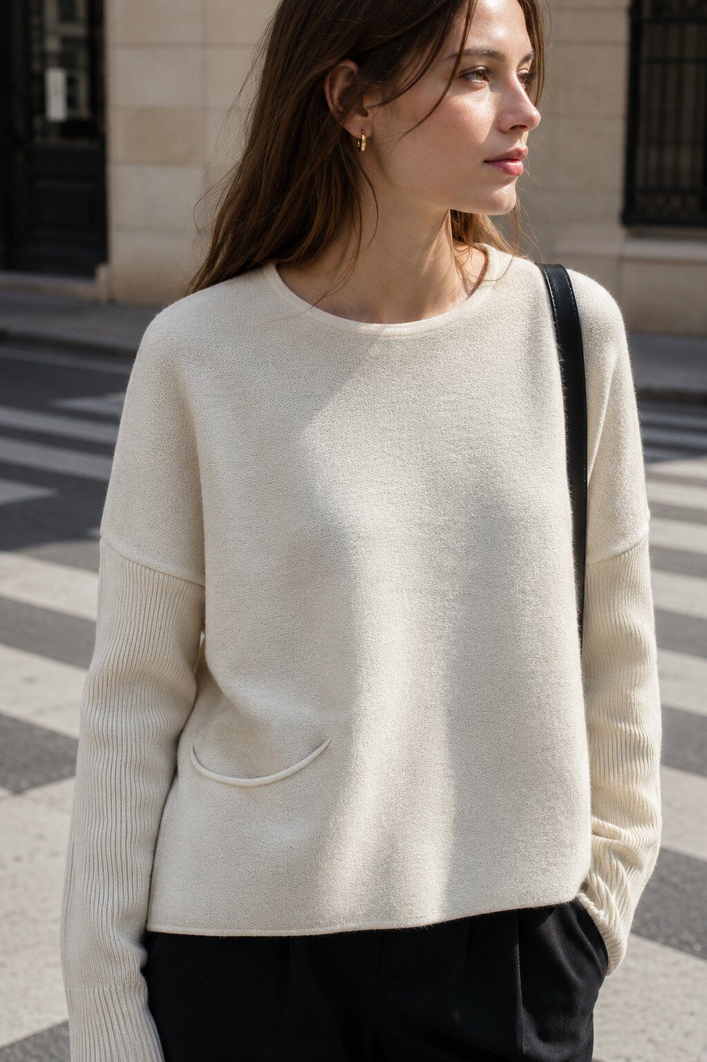 Wholesaler Justine&co Italy - Ivory Flowers Oversized Sweater