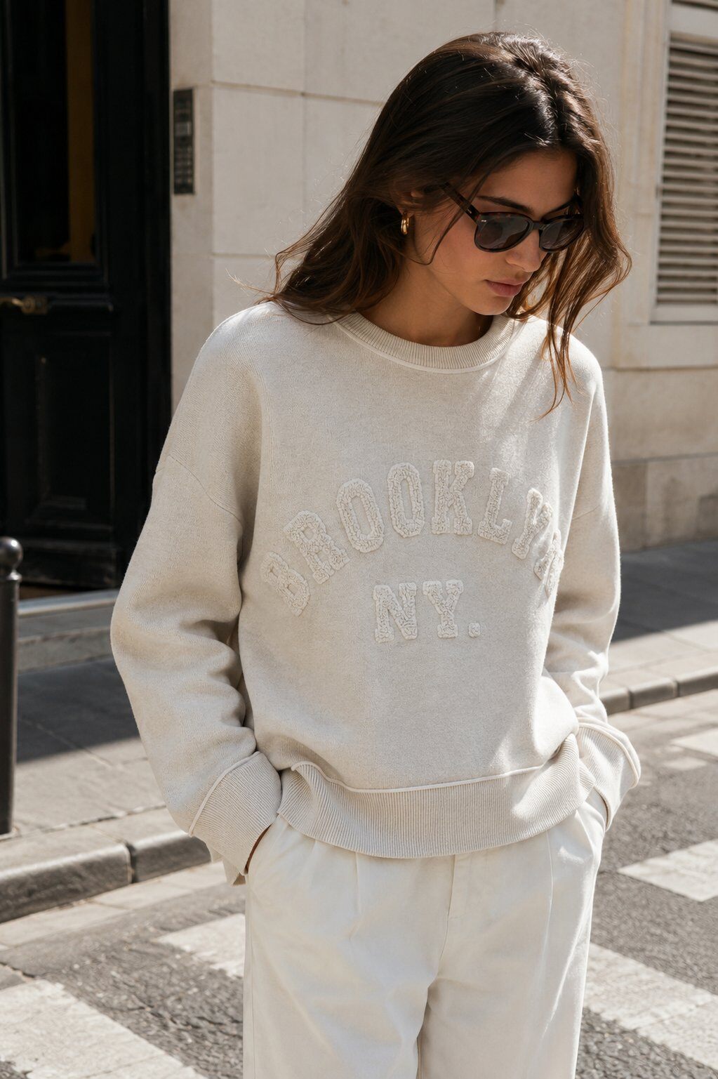 Wholesaler Justine&co Italy - Ecru Oversized Sweatshirt Brooklyn NY