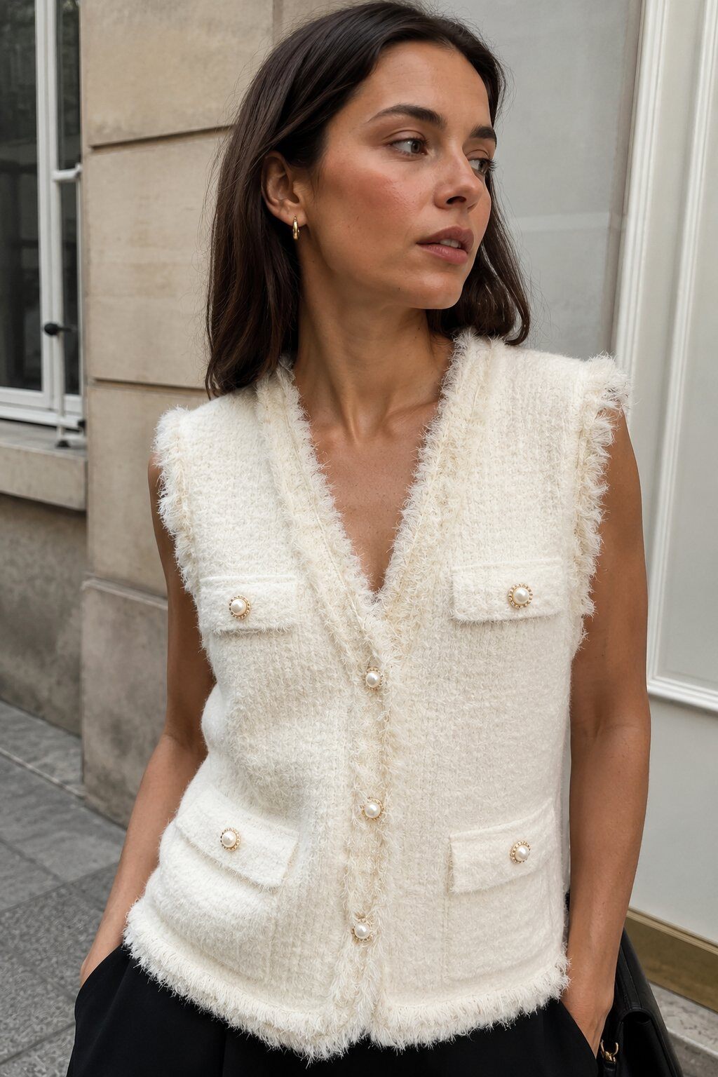Grossiste Justine&co - Veste Sans Manches Style Tailleur Bouclé Écru / Noir