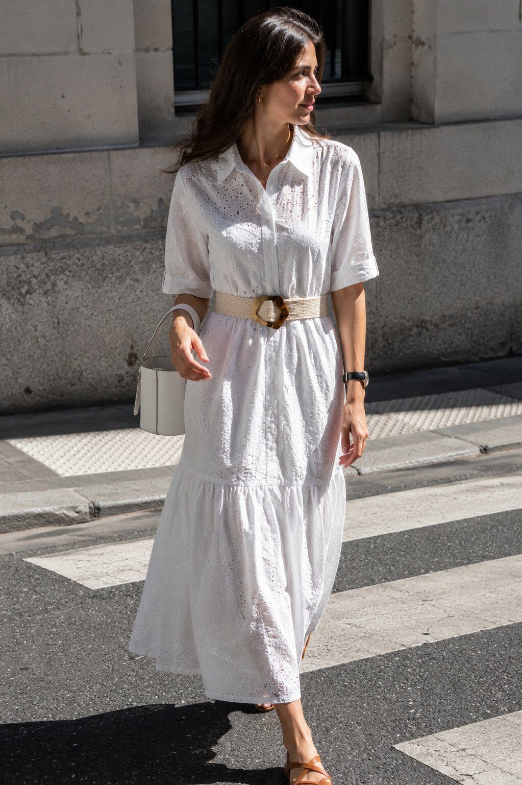 Großhändler Justine&co - Kurzarmkleid mit Lochstickerei