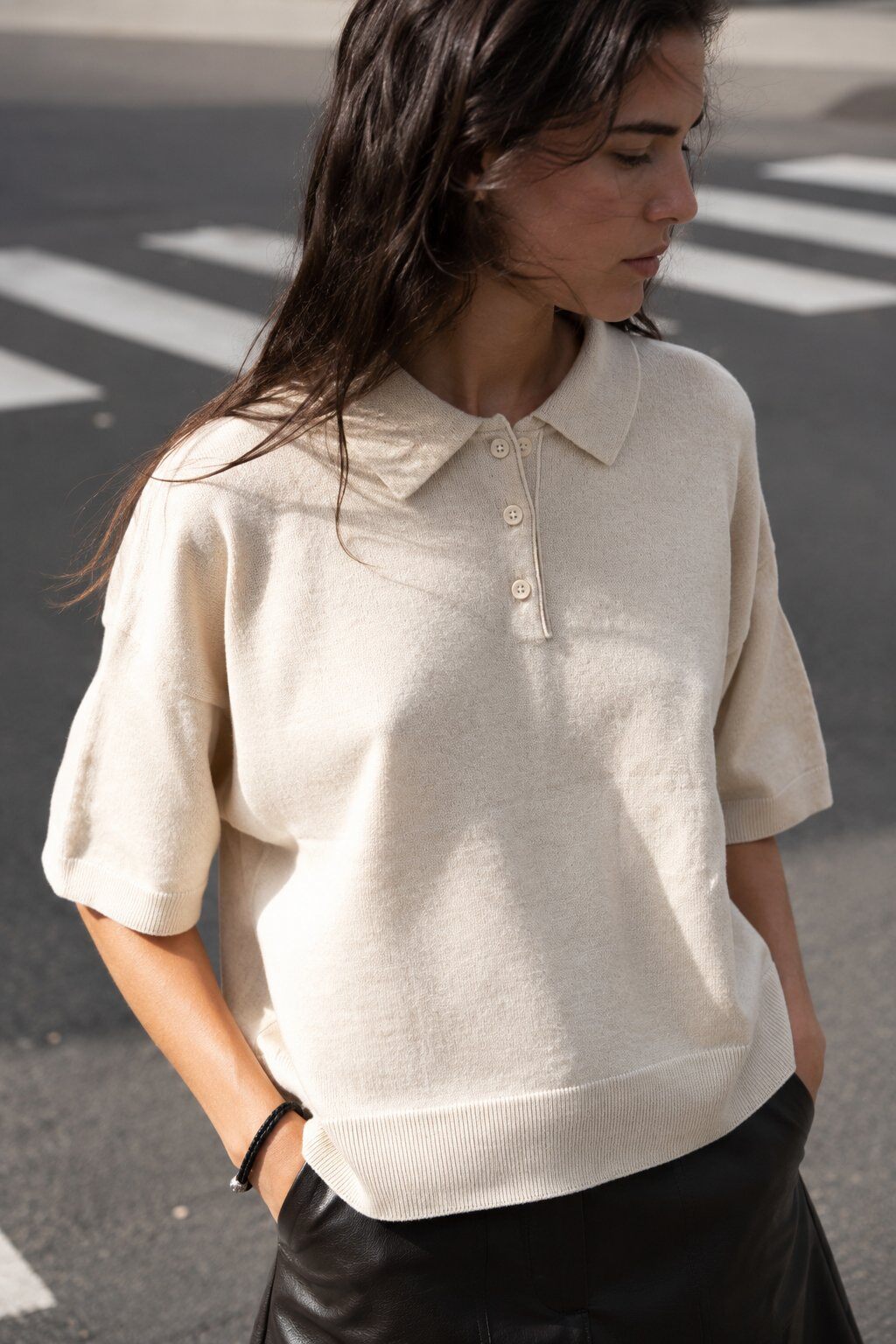 Mayorista Justine&co - Jersey Polo de Punto Suave en Crudo
