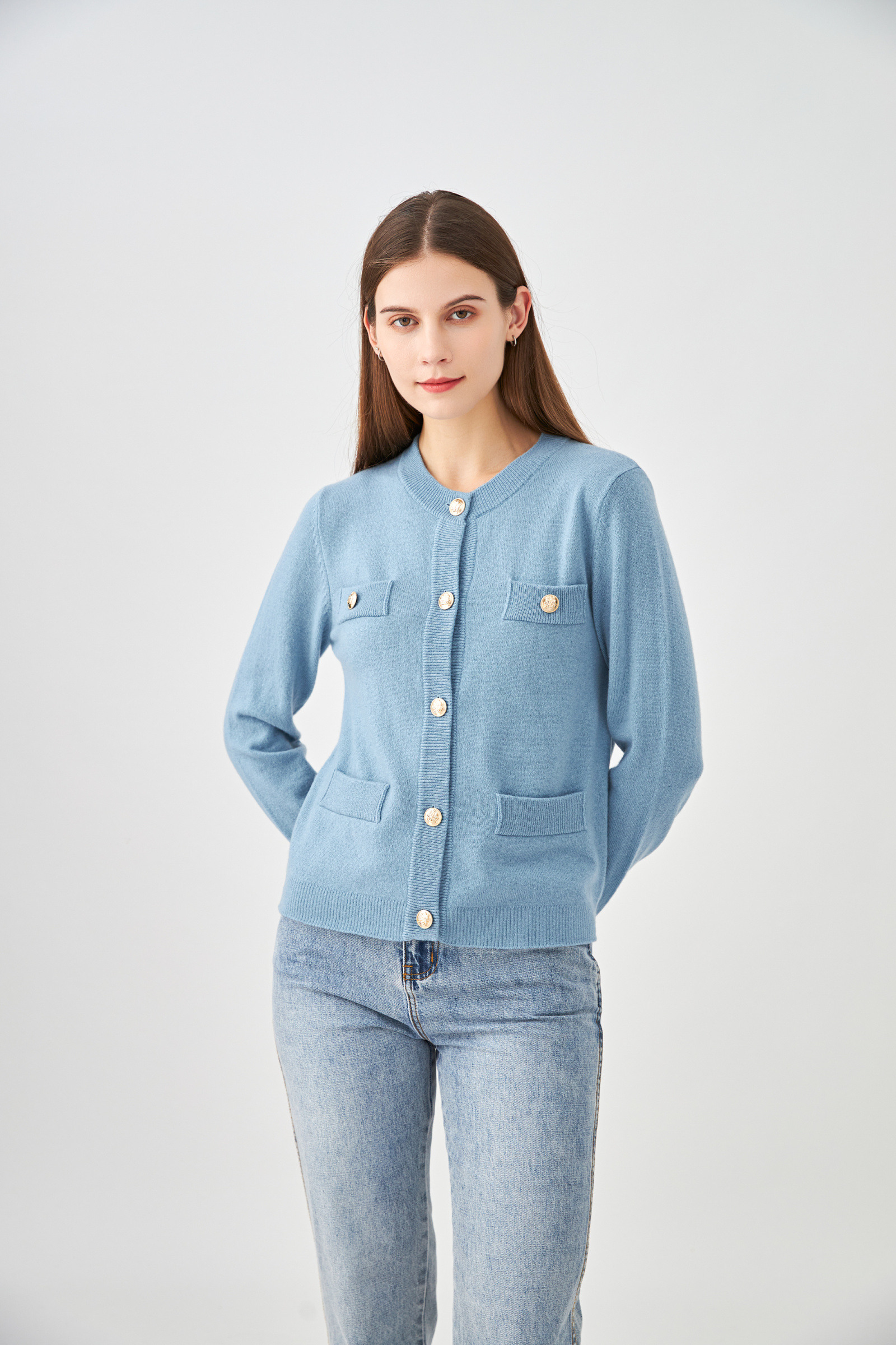 Grossiste jw.atelier - Cardigan 100% cachemire boutons dorés