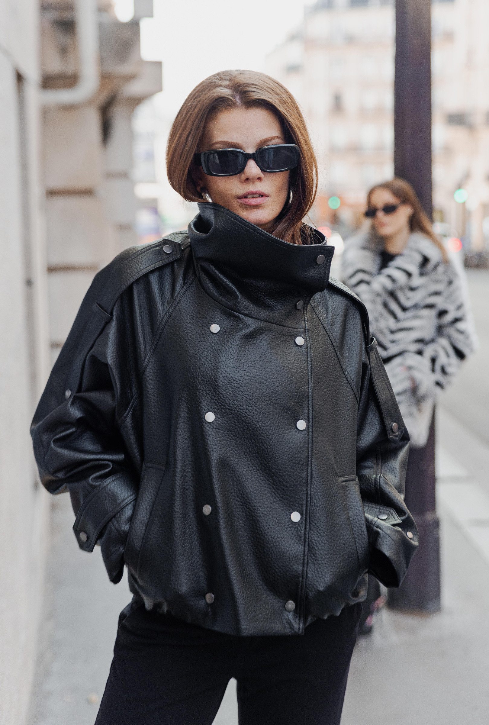 Großhändler K-ZELL Paris - Kunstlederjacke mit Stehkragen