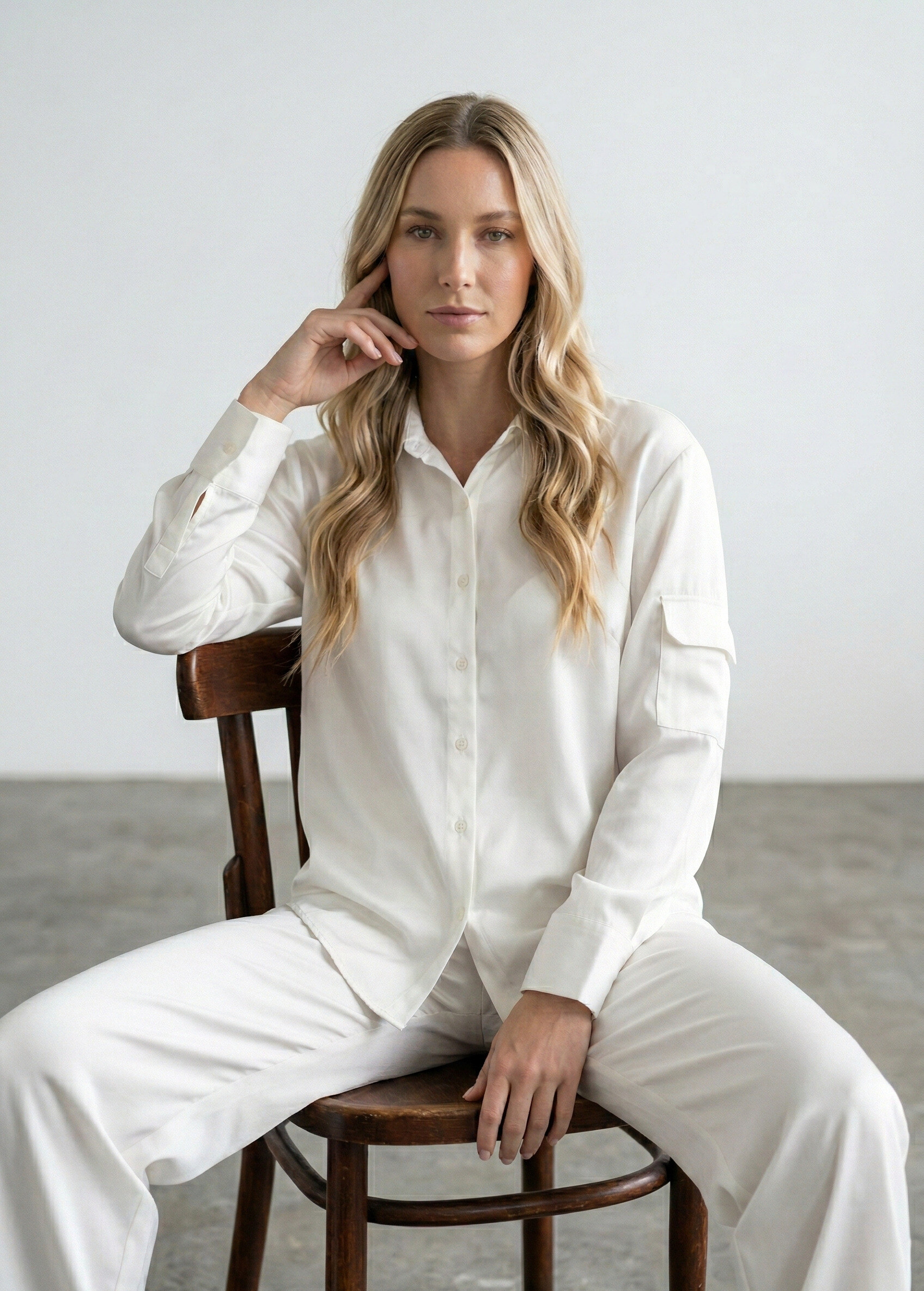 Wholesaler K-ZELL Paris - Long-sleeve satin blouse