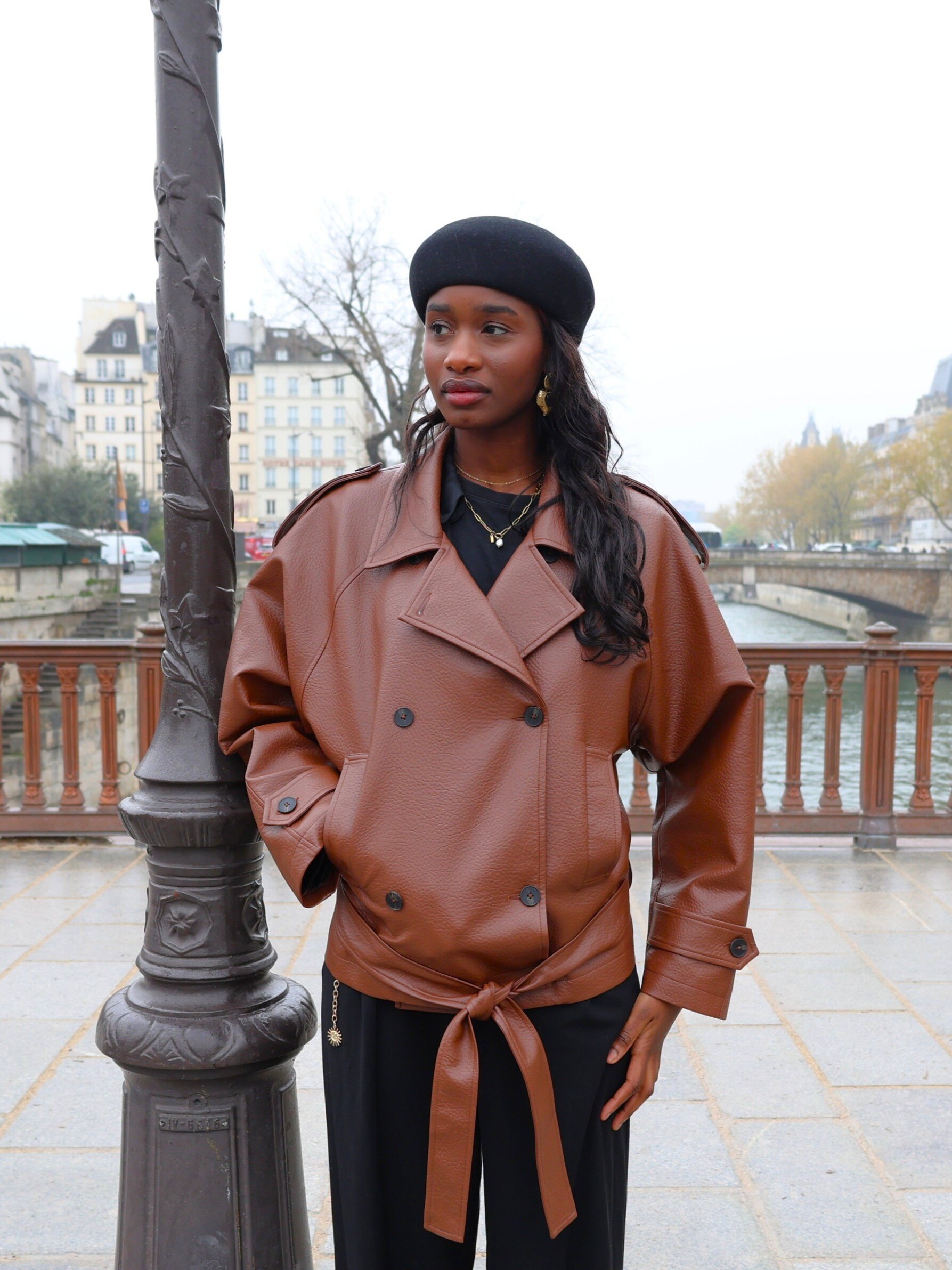 Grossiste K-ZELL Paris - Veste en simili cuir à ceinture
