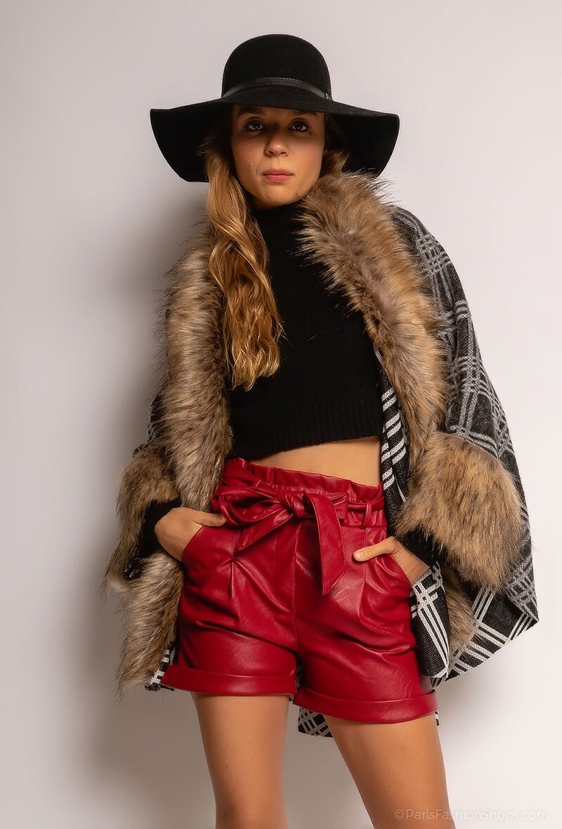 Grossiste Kaia - Poncho imprimé bordé de fausse fourrure