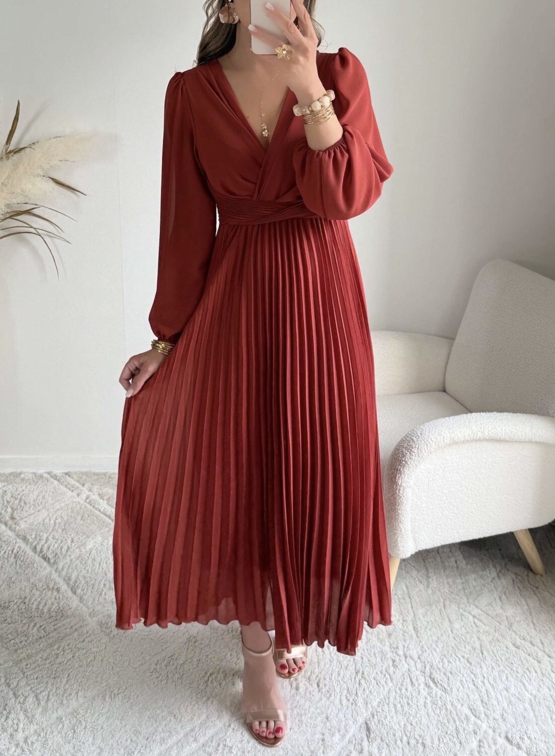 Grossiste Kaia - Robe plissée avec effet drapée