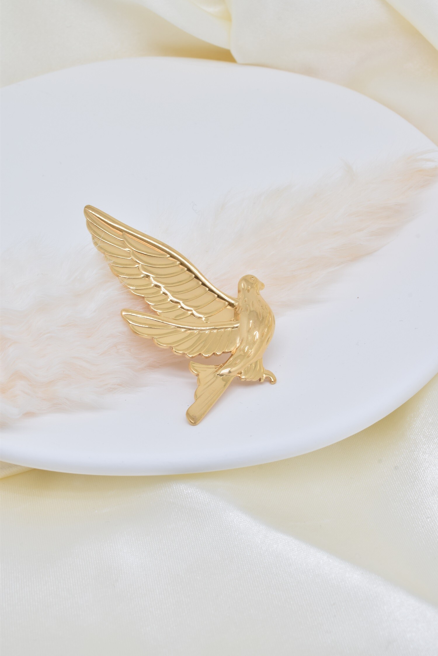 Wholesaler Kapyco - Stainless steel eagle motif pin brooch