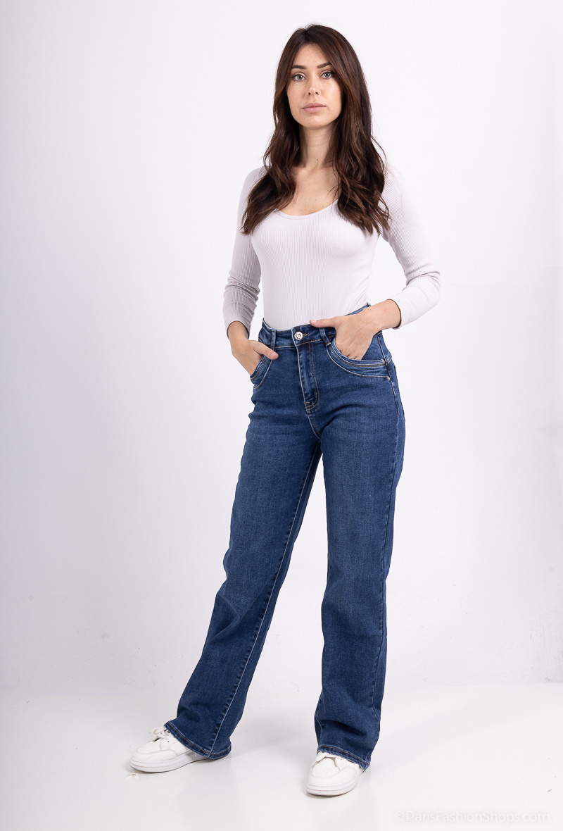 Großhändler Karostar - Boyfriend-Jeans mit hohem Bund und geradem Bein