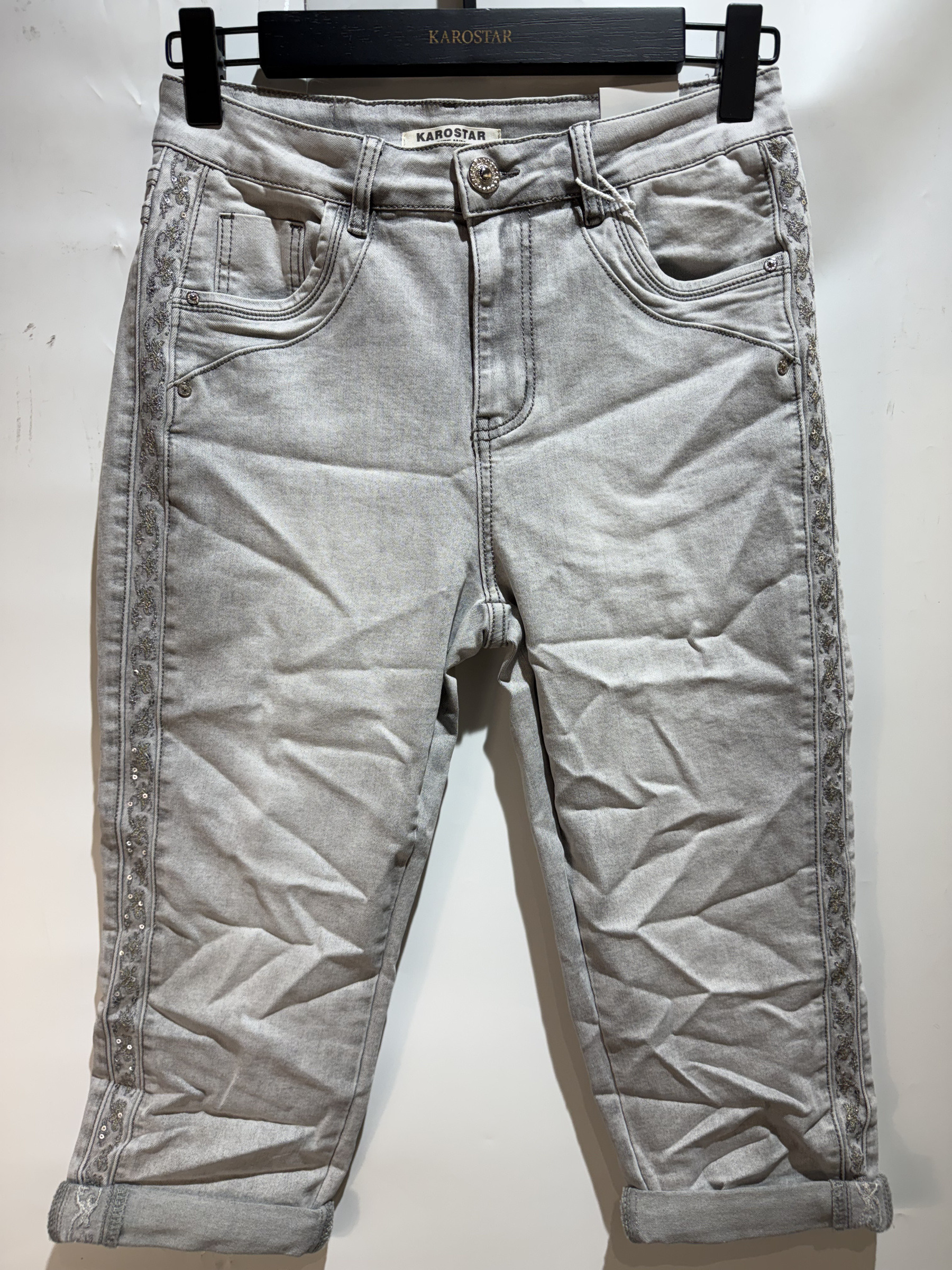 Grossista Karostar - JEANS CORTI BOYFRIEND