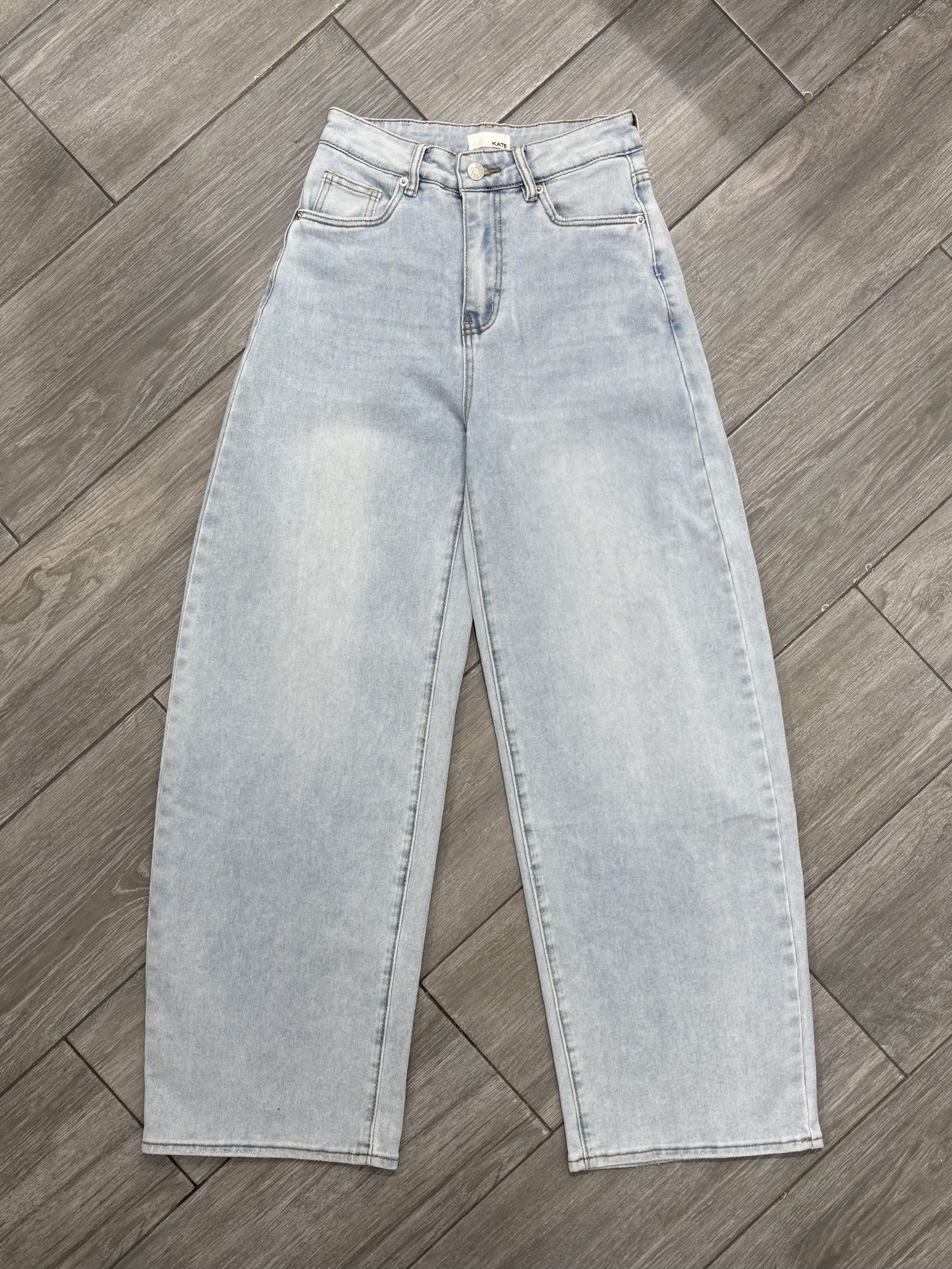 Grossiste KATE DENIM - Jean à coupe balloon