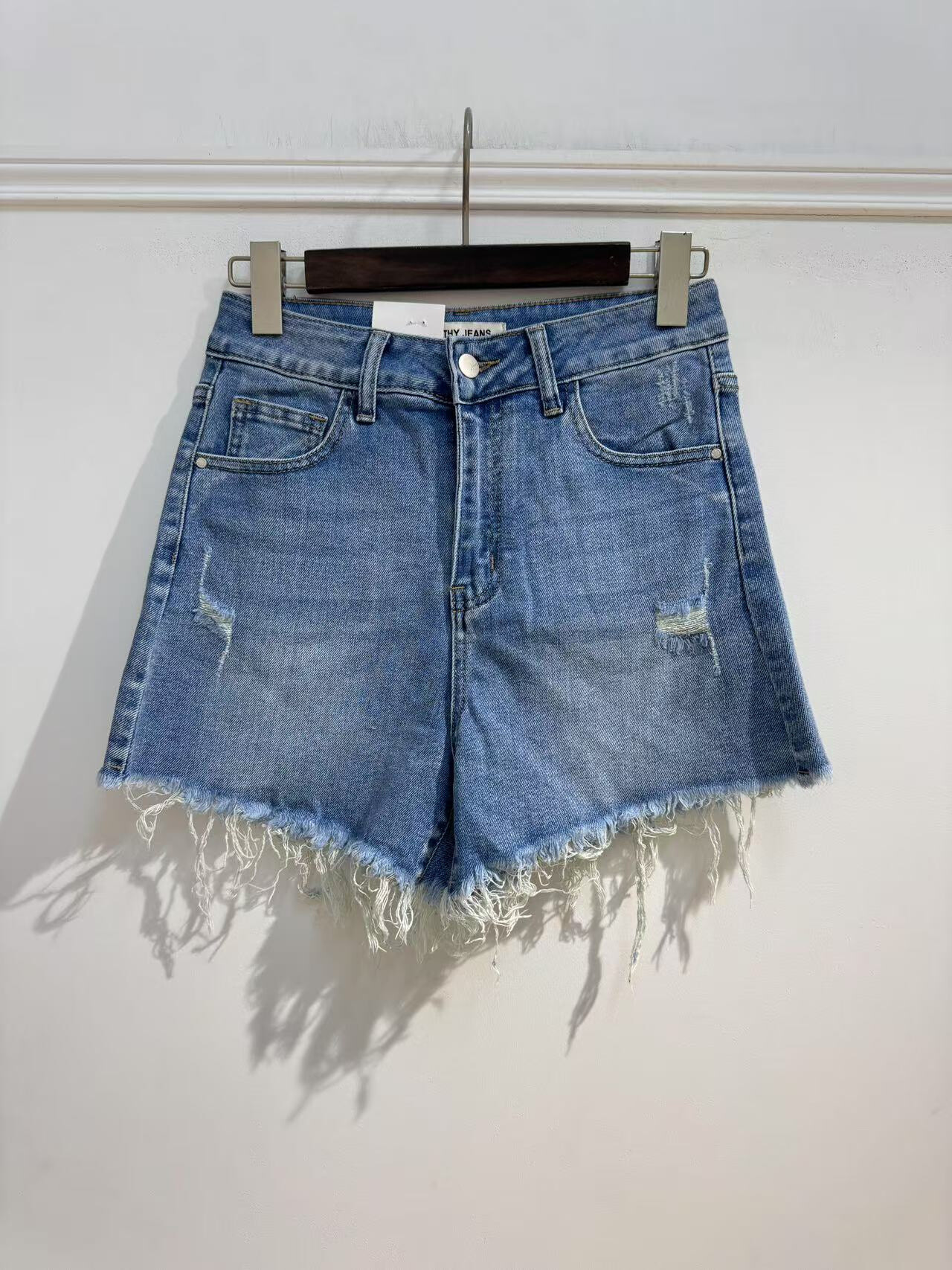 Grossiste Kathy Jeans - Short en jean strech déchiré