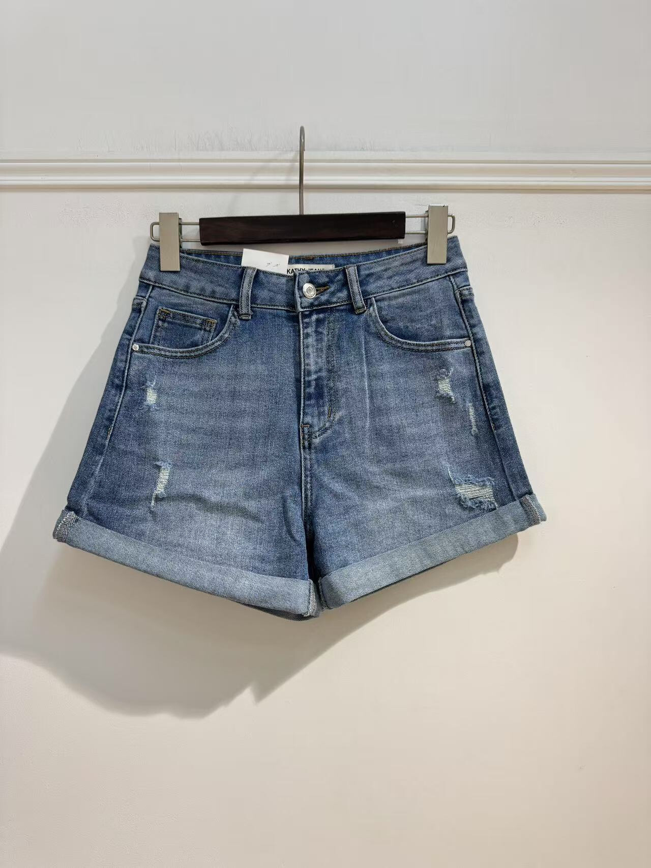 Grossiste Kathy Jeans - Short en jean strech déchiré