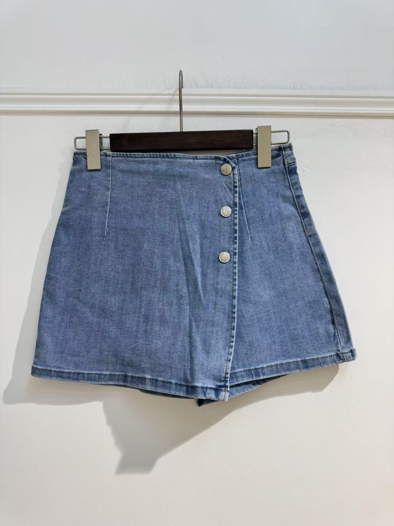 Grossiste Kathy Jeans - Short jupe en jean strech