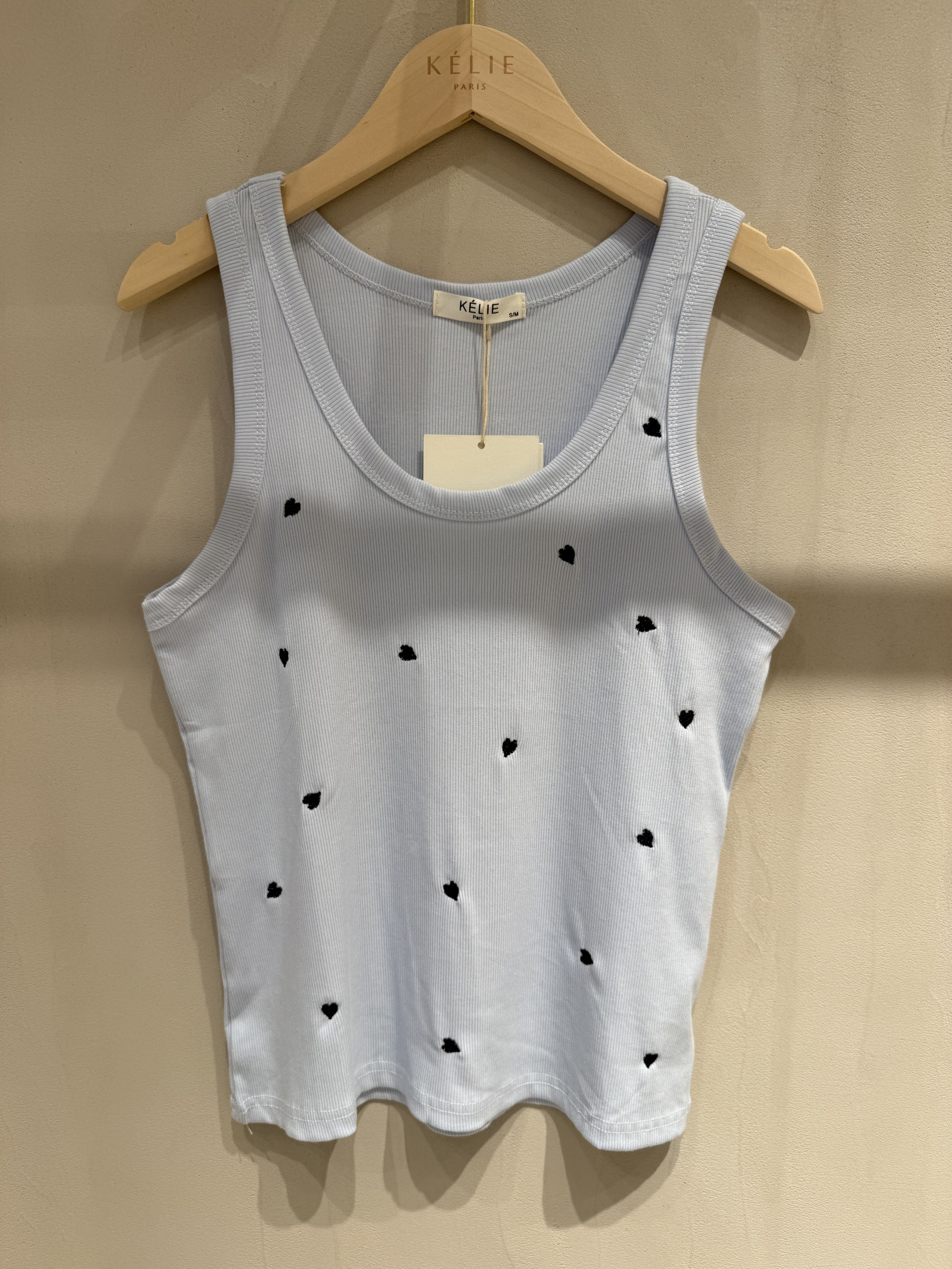 Großhändler KELIE - Besticktes Herz All Over Tanktop