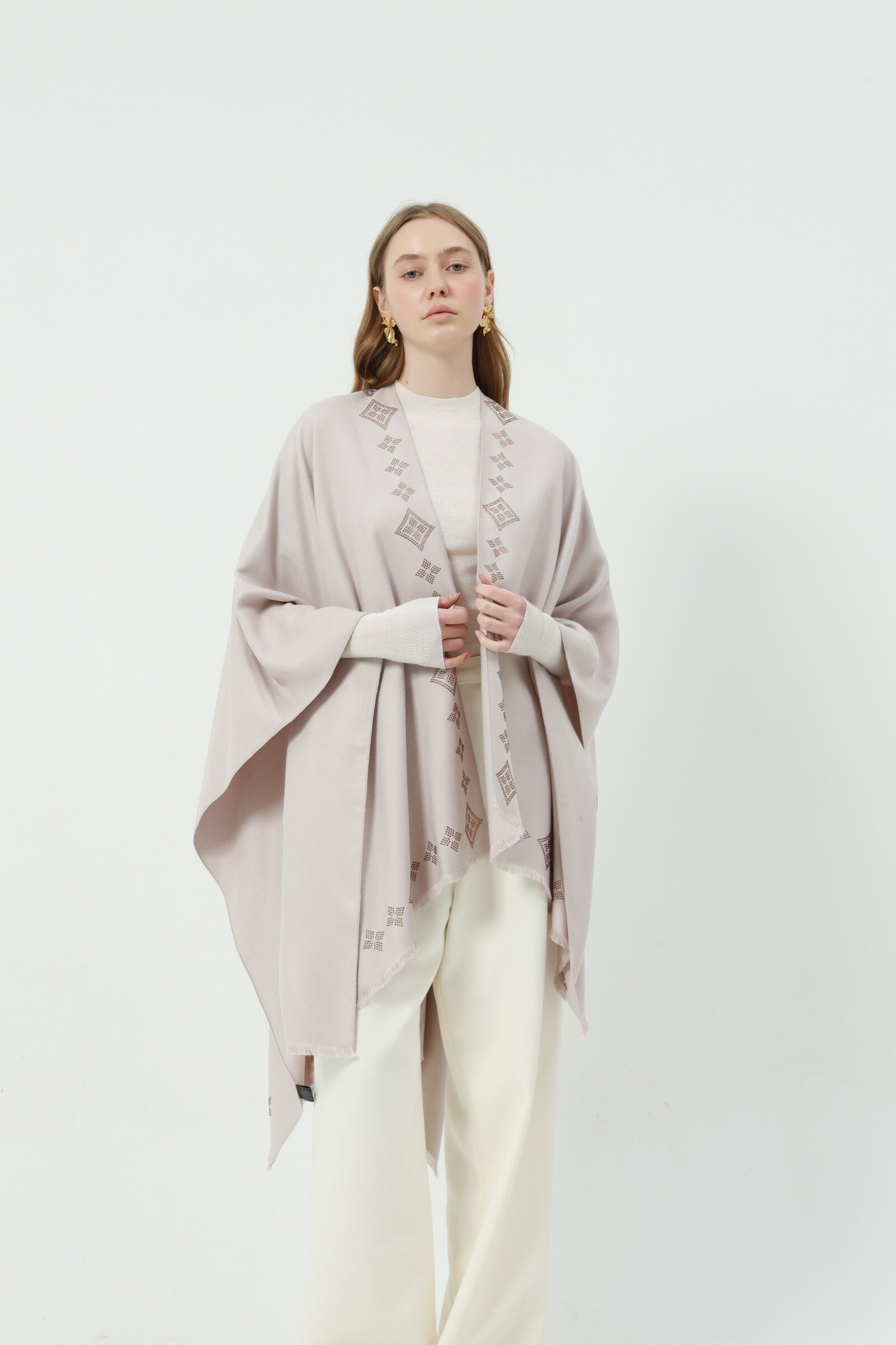 Grossista Ki&Love - Poncho con bordo in strass