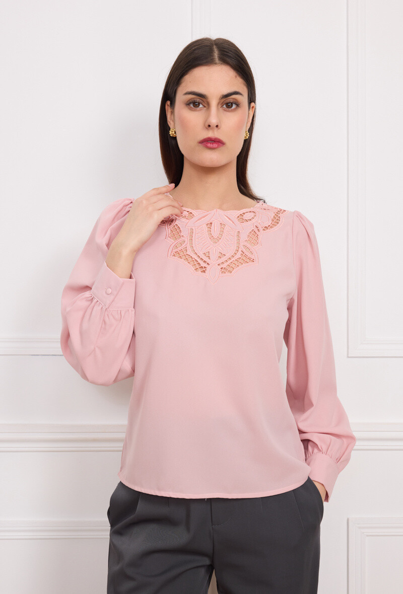 Wholesaler Kichic - Openwork embroidered neckline