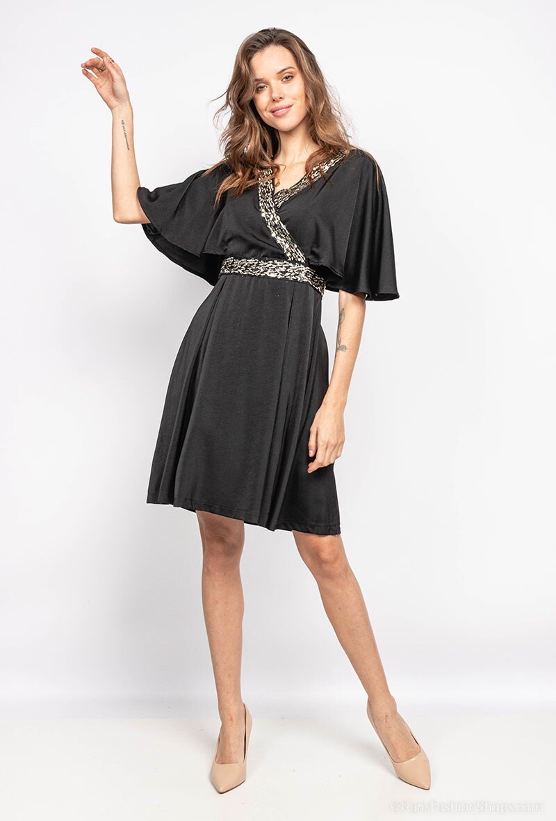 Wholesaler Kichic - Wrap dress with sequined details