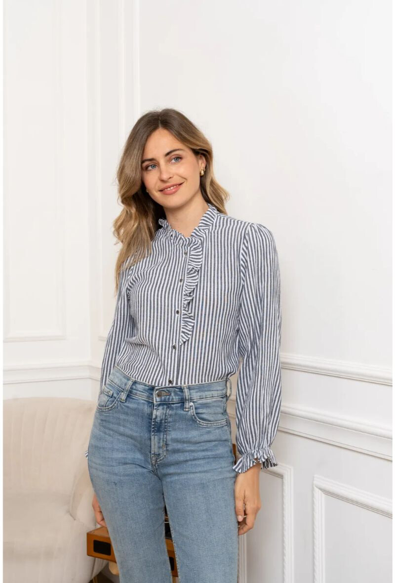 Light 100% cotton shirt, ideal for summer, women - Spring/Summer 2025 Collection, made in China.