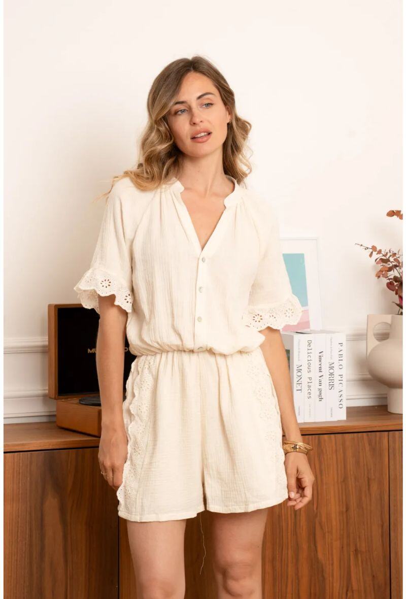 Light cotton jumpsuit, perfect for summer 2025, made in China for everyday comfort.
