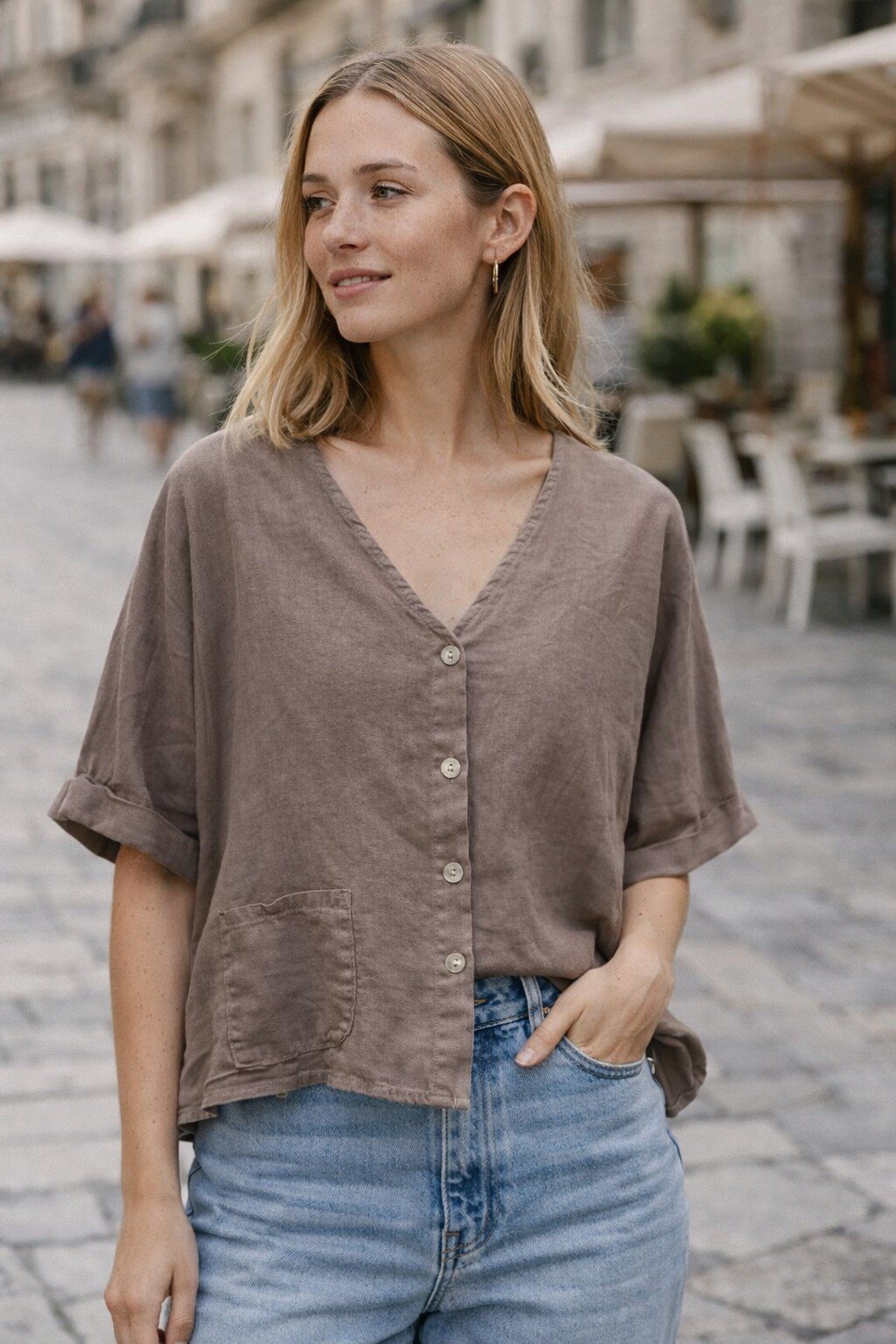 Wholesaler KIS₂ - WOMEN'S SHORT SLEEVE SHIRT WITH BUTTONS V-NECK, SOLID COLOR LINEN BLEND BLOUSE