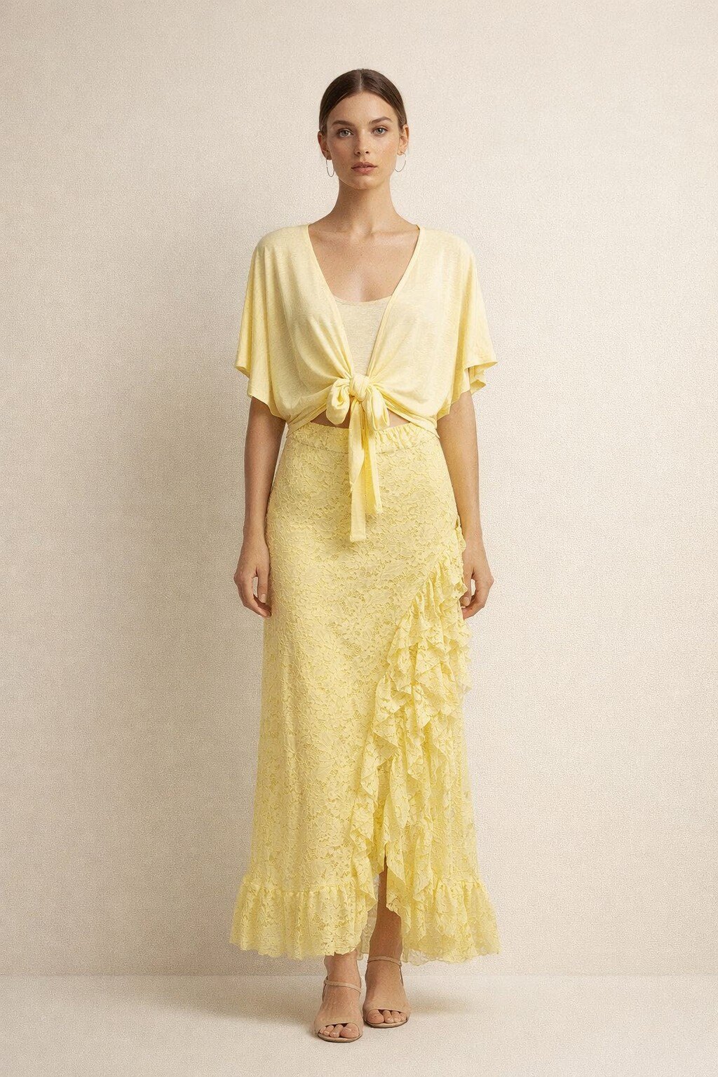 Wholesaler KIS₂ - LIGHTWEIGHT COMFORTABLE LACE JACKET AND SKIRT SET SUITABLE FOR SUMMER SOLID COLOR ONE SIZE