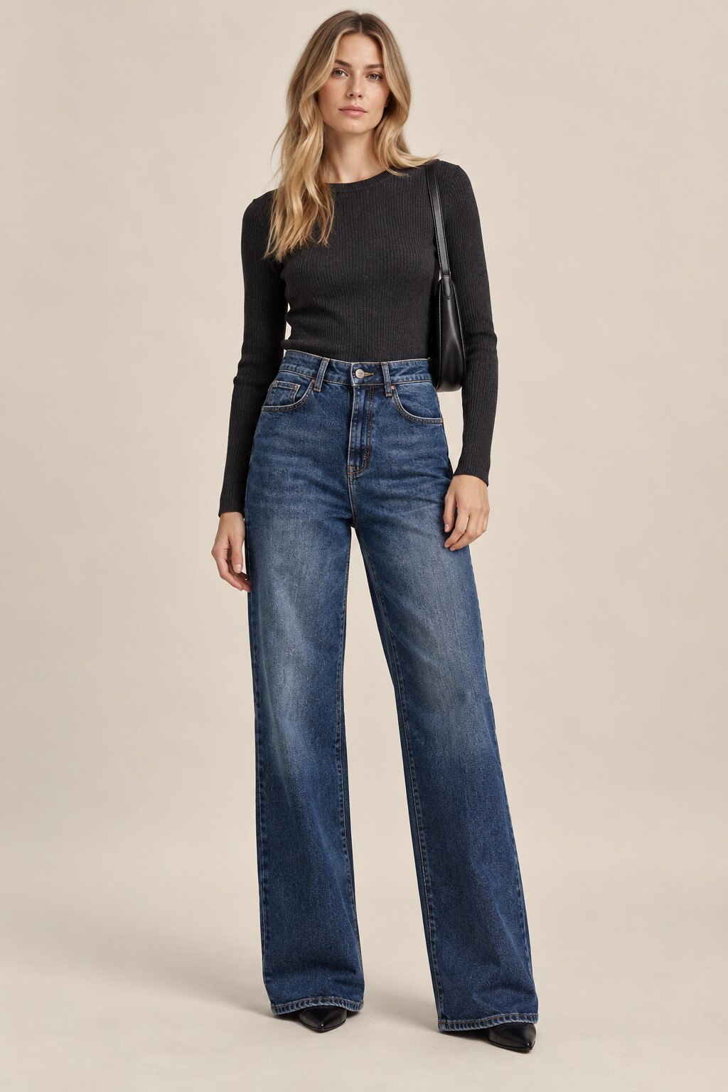 Wholesaler KIS₂ - STRAIGHT LEG COMFORTABLE JEANS WITH POCKETS SOLID COLOR WITH SIZES