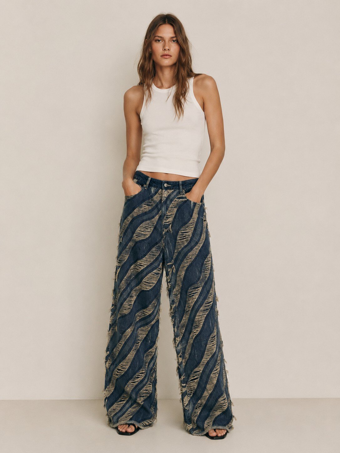 Wholesaler KIS₂ - JEANS WITH UNIQUE STYLE, ELASTIC, STRAIGHT LEG, COMFORTABLE WITH SIZES