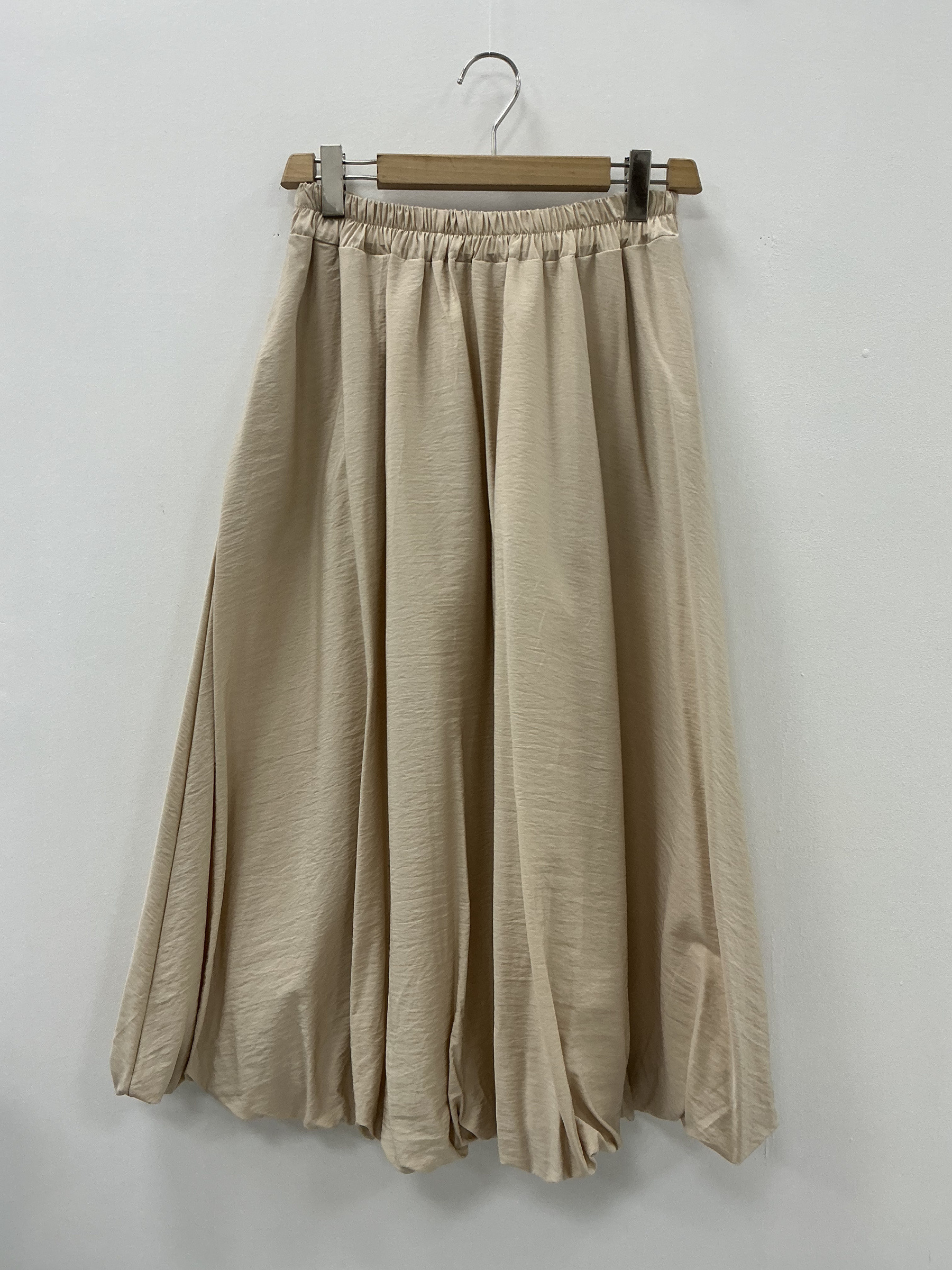 Wholesaler KIS₂ - CURVY SKIRT PLUS SIZE COMFORTABLE ELASTIC SOLID COLOR ONE SIZE