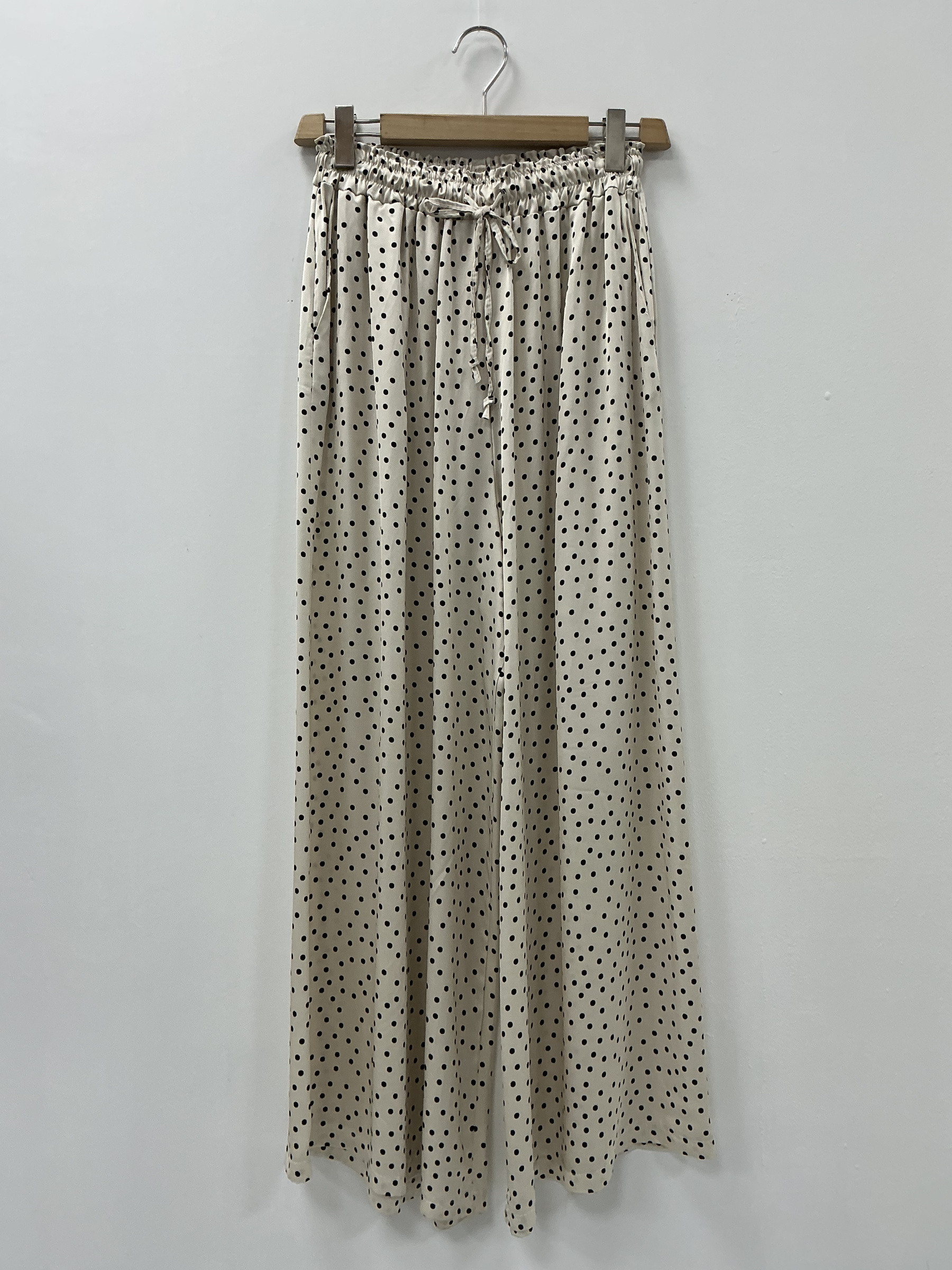Wholesaler KIS₂ - Patterned pants on stretchy fabric with wide legs and hips one size