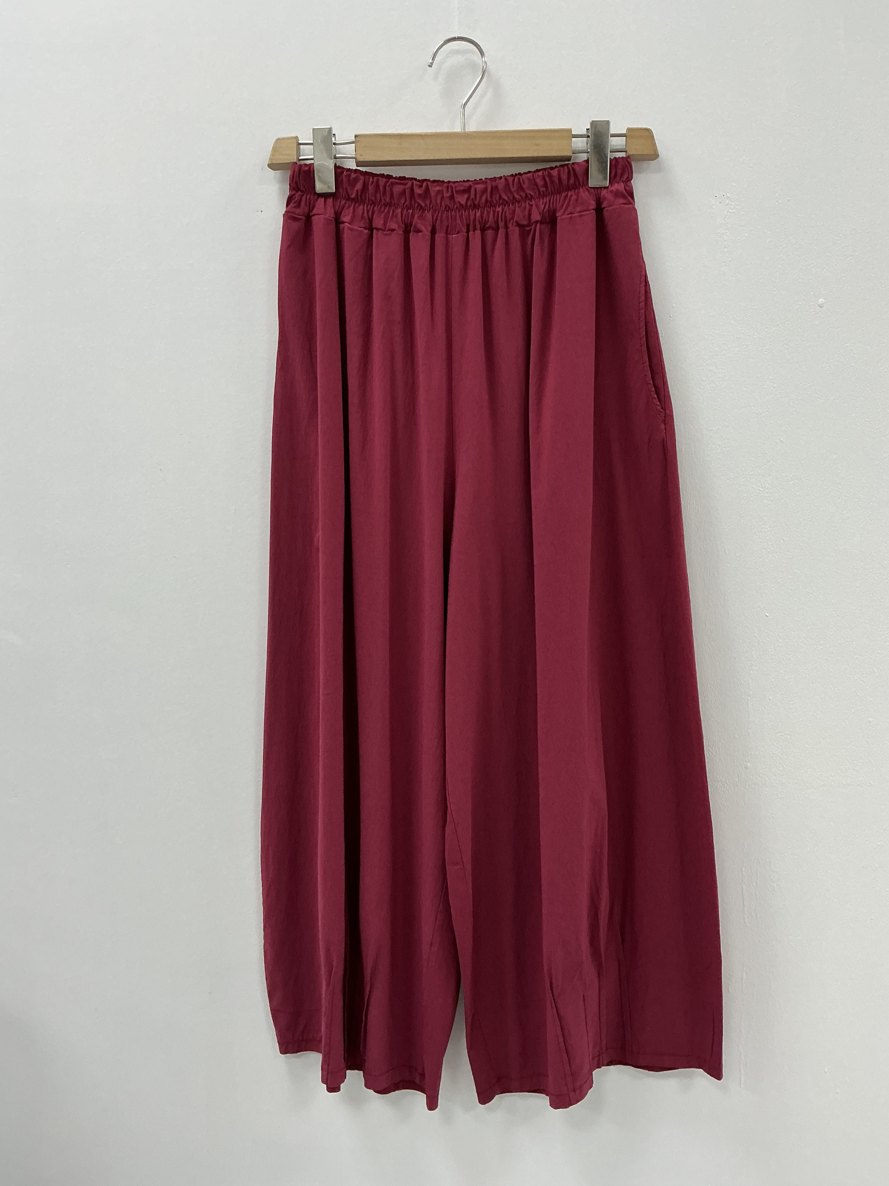 Wholesaler KIS₂ - LARGE FIT TROUSERS WIDE LEG AND HIPS WIDE ELASTIC COMFORTABLE SOLID COLOR ONE SIZE