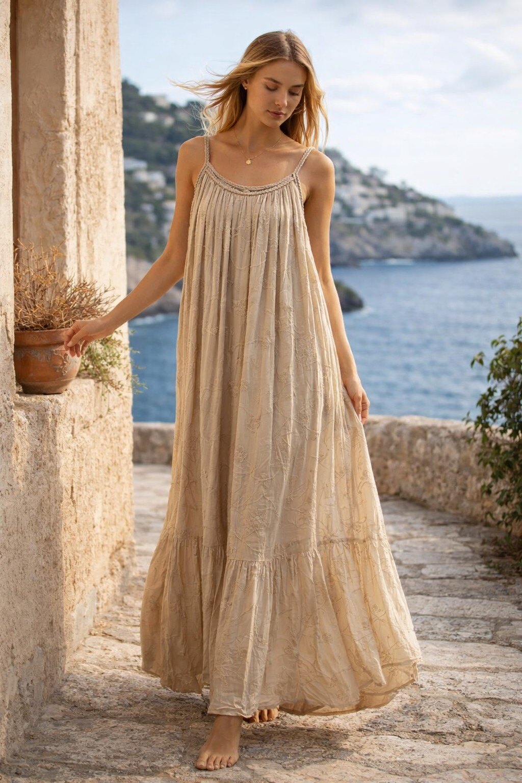 Wholesaler KIS₂ - WOMEN'S LONG SUMMER DRESS SLEEVELESS PLUS SIZE SOLID COLOR