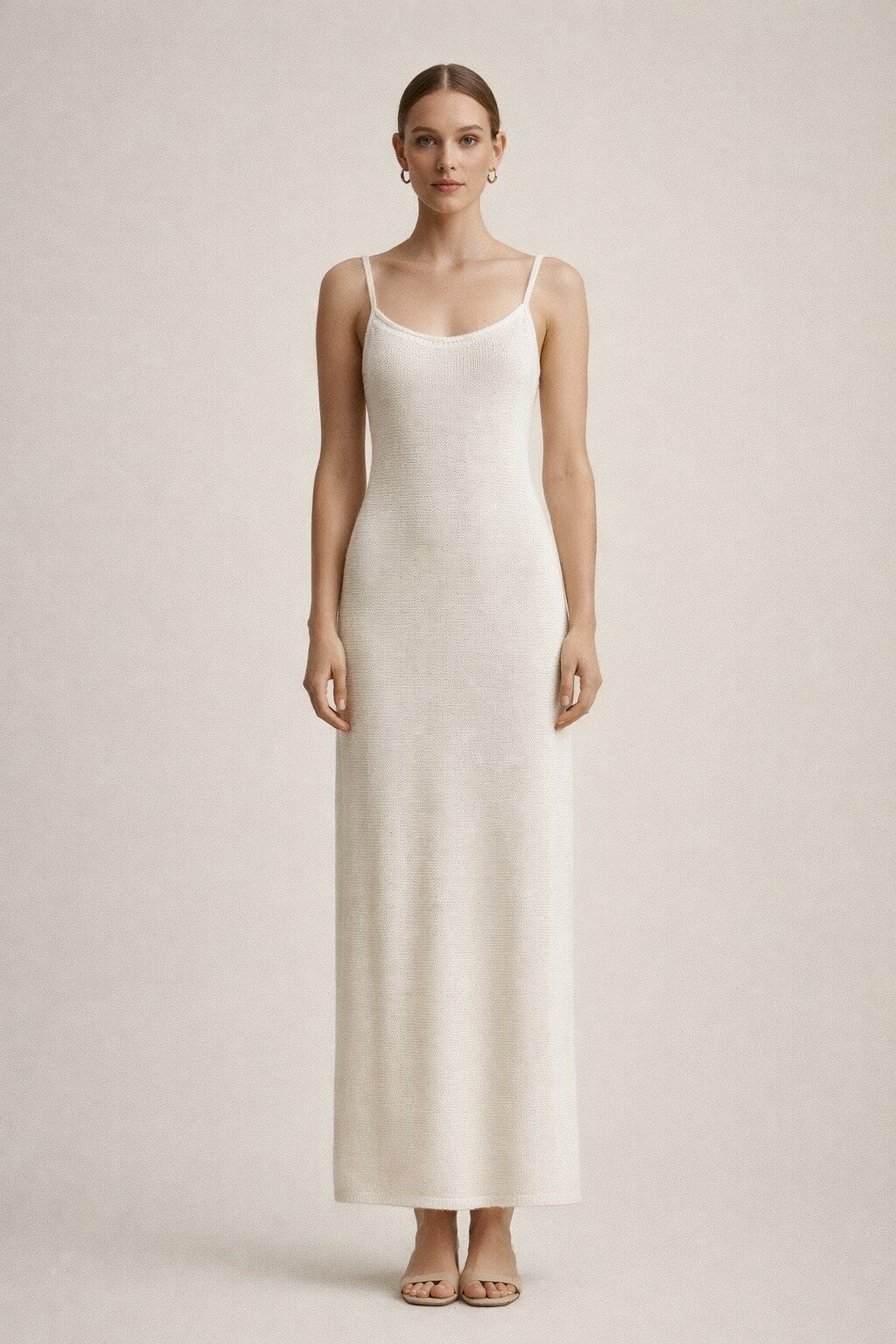 Wholesaler KIS₂ - SHIMMERING KNIT DRESS ROUND NECK SEXY SLEEVELESS ELEGANT SOLID COLOR PERFECT FOR SUMMER AT THE BEACH
