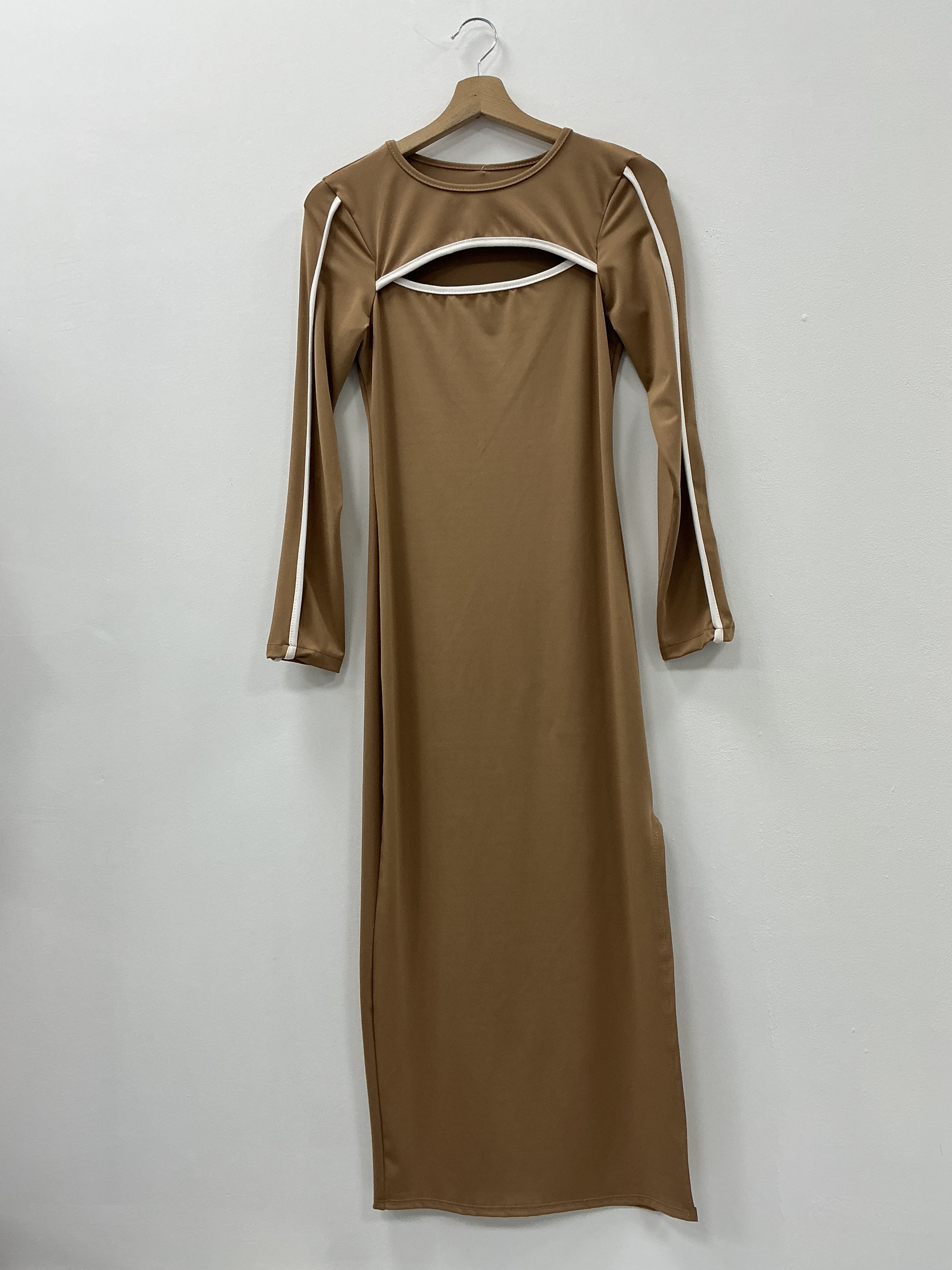 Wholesaler KIS₂ - LONG SLEEVE ROUND NECK DRESS SOLID COLOR ONE SIZE