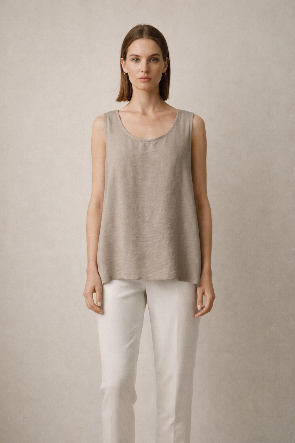 Grossiste KIS₂ - DÉBARDEUR CASUAL SANS MANCHES COL ROND UNIE TISSU LÉGER PARFAIT POUR L'ÉTÉ TAILLE UNIQUE