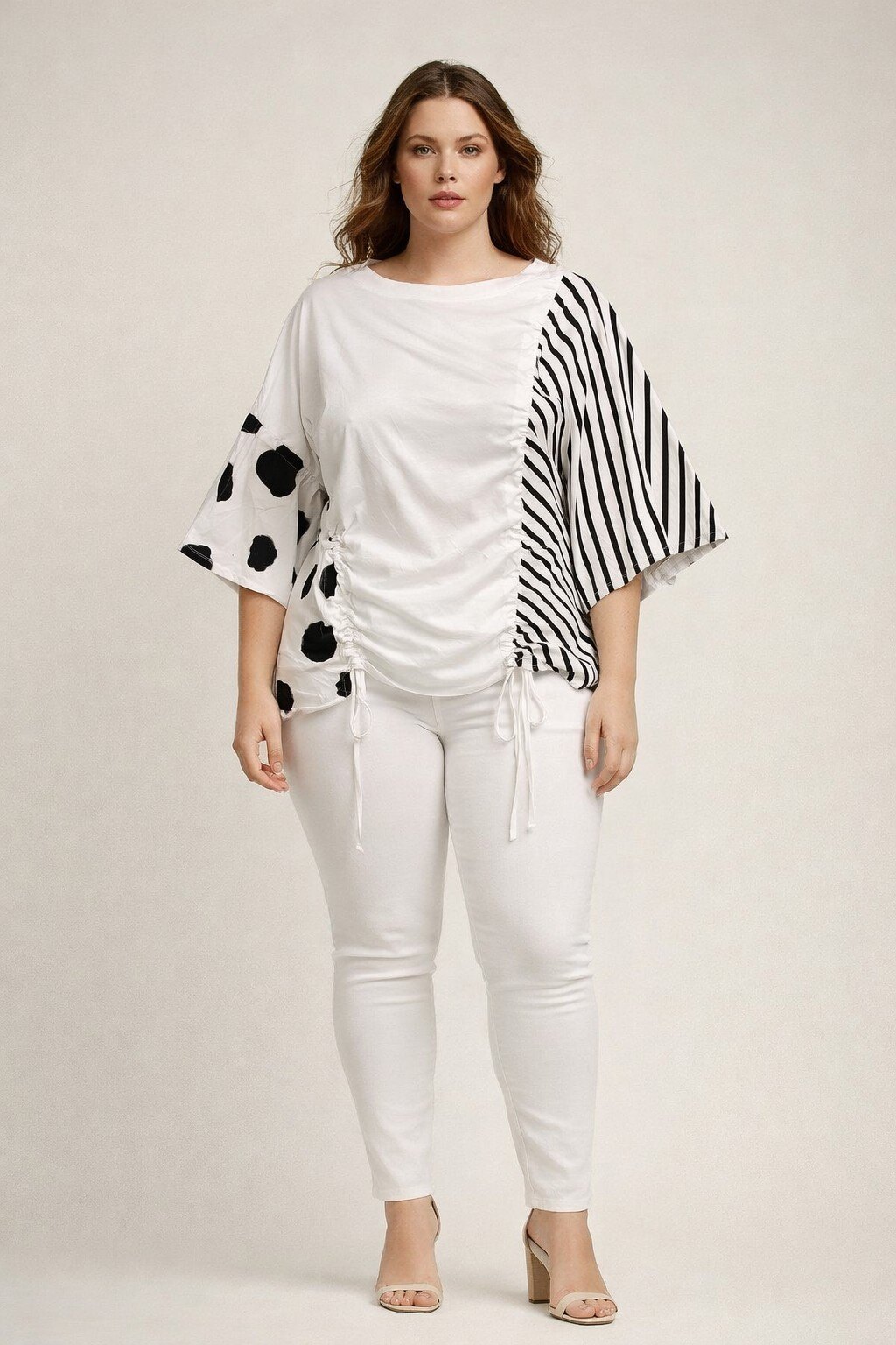 Großhändler KIS₂ - CURVY T-SHIRT MIT BESONDEREM MUSTER GROSSE GRÖSSEN LOCKERE PASSFORM HALBARM RUNDHALS