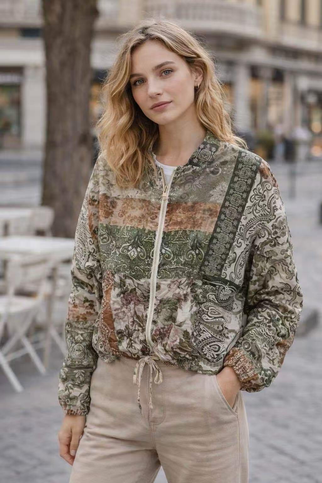 Wholesaler KIS₂ - Light jacket with various prints, comfortable for summer, front zipper, long sleeves, one size