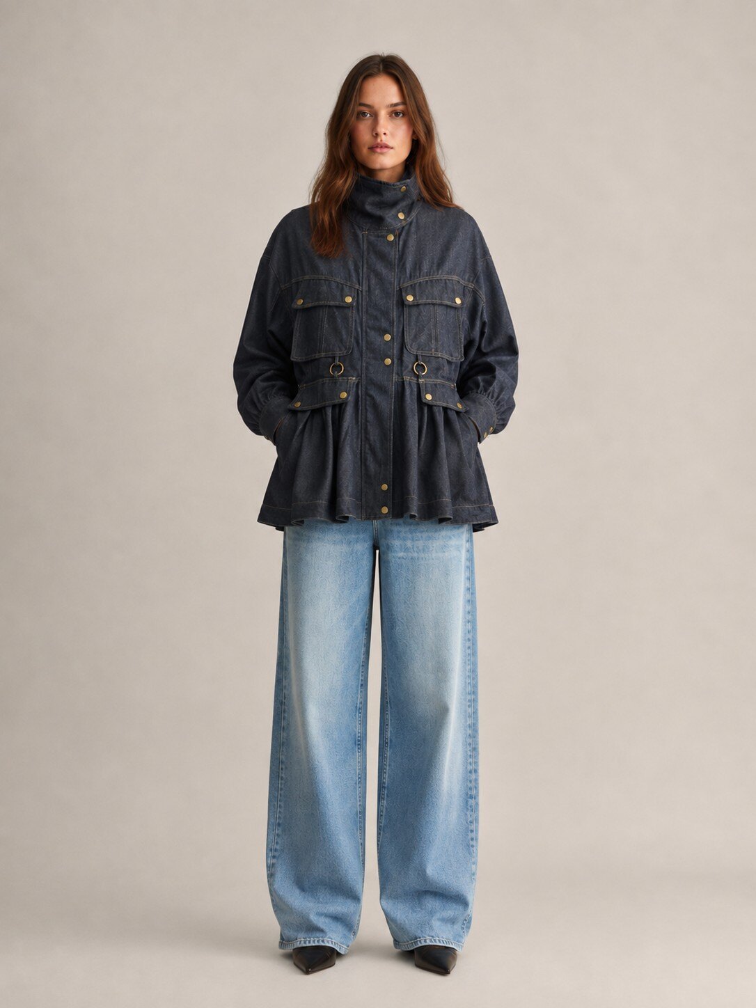 Wholesaler KIS₂ - LONG DENIM JACKET HIGH COLLAR LONG SLEEVES WITH VARIOUS BUTTONS AND CUTE POCKET DETAILS SOLID COLOR ONE SIZE