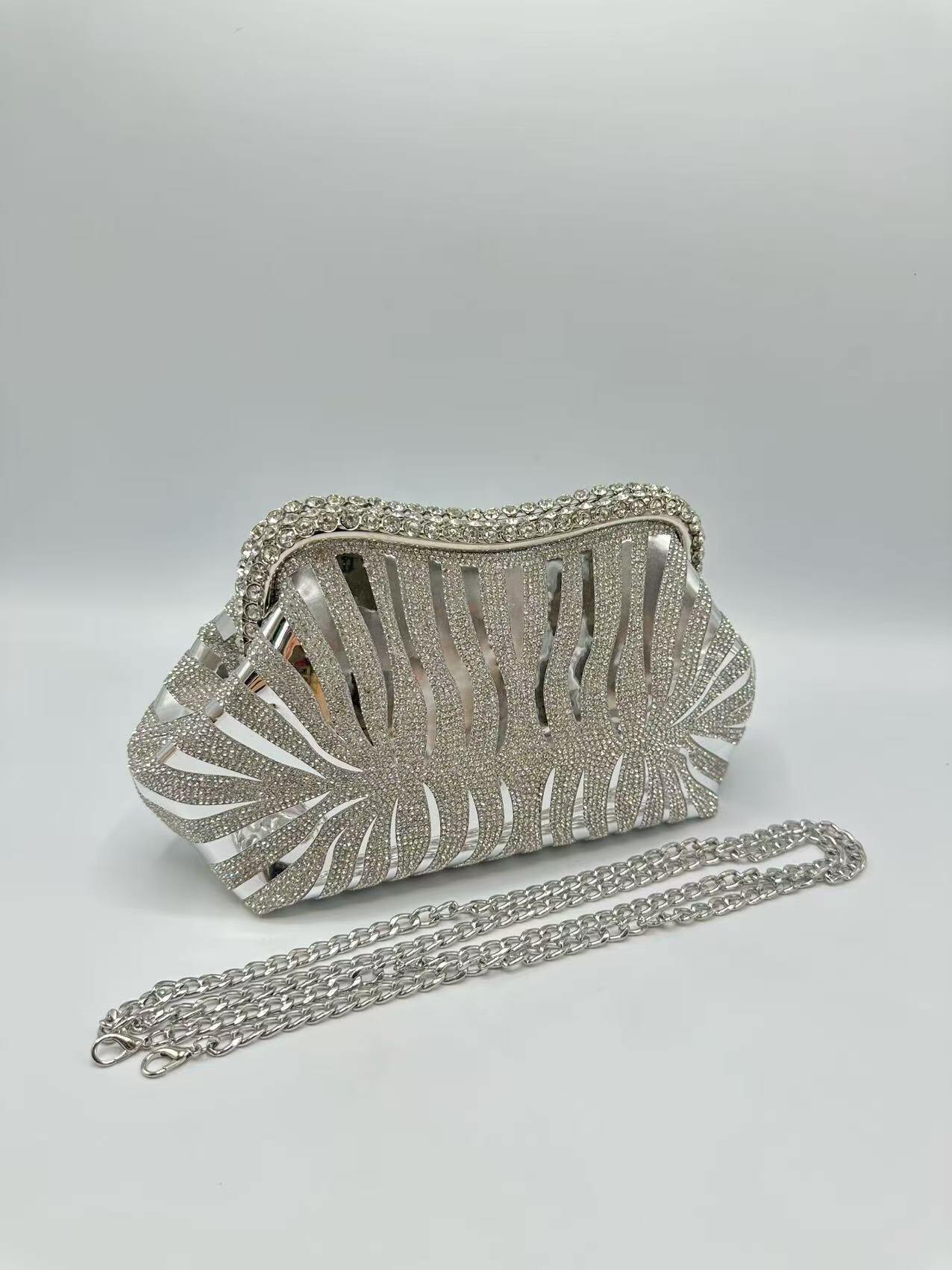 Mayorista KL - Cartera efecto espejo con strass
