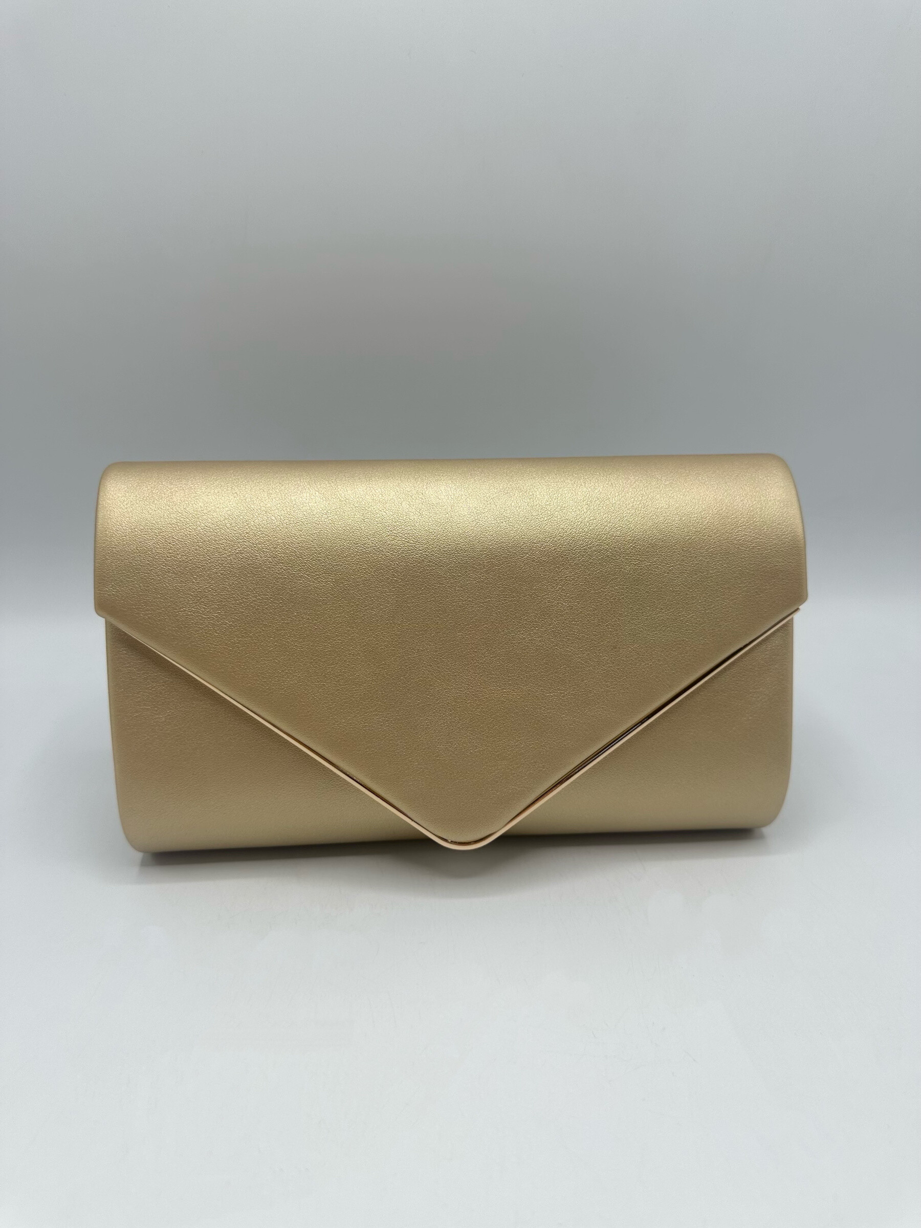 Wholesaler KL - Clutch