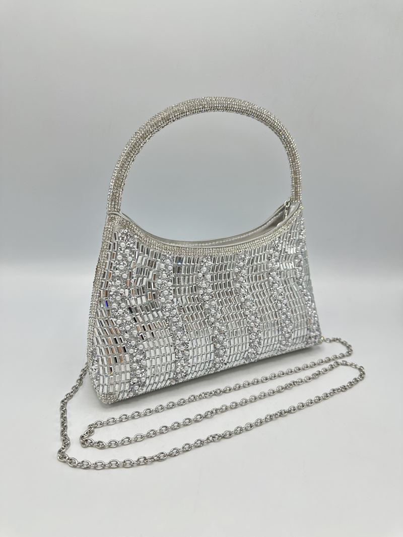 Mayorista KL - Bolso con pedrería y pequeñas perlas.